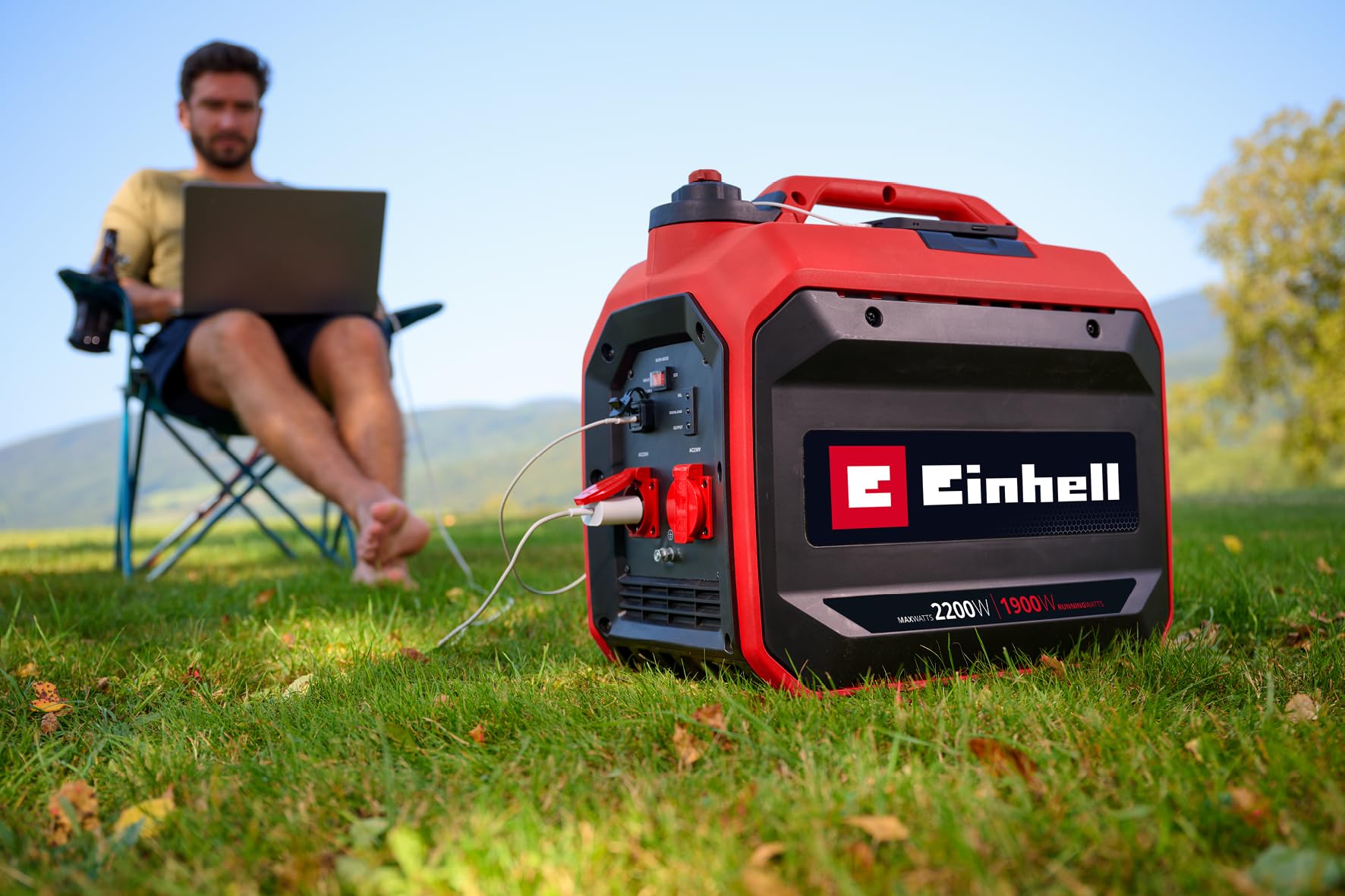 Einhell generatore di corrente (benzina) TC-IG 2200 (potenza max. 2200 W, durata 1900 W max. Serbatoio da 4 litri, motore 4 tempi, 2 x 230 V, 2 x USB, protezione contro mancanza di olio)