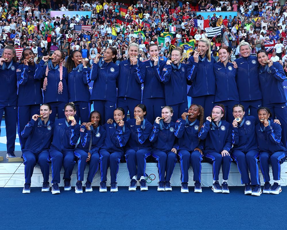 SPORTSPHOTOSUSA 2024 USWNT Women's Olympic Soccer Team Gold Medal Ceremony 8X10 Photo-image-40
