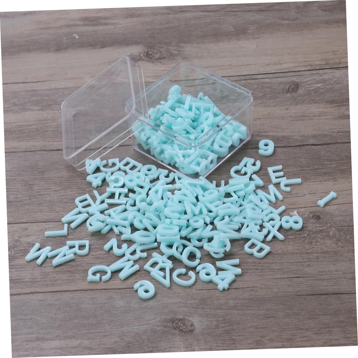 VILLCASE Kit De Fabrication De Bracelets pour Filles 3 Ensembles De Perles Alphabet Pendentifs en Résine pour Bijoux Créatifs 200 Pièces X 3