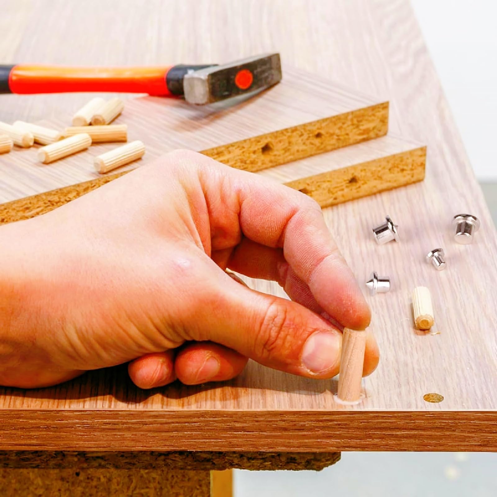 Kit Titebond Tasselli per Lavorazione Legno - Completo con 100 Tasselli e 24 Spine per Assi di Legno - Precisione e Affidabilità per la Falegnameria