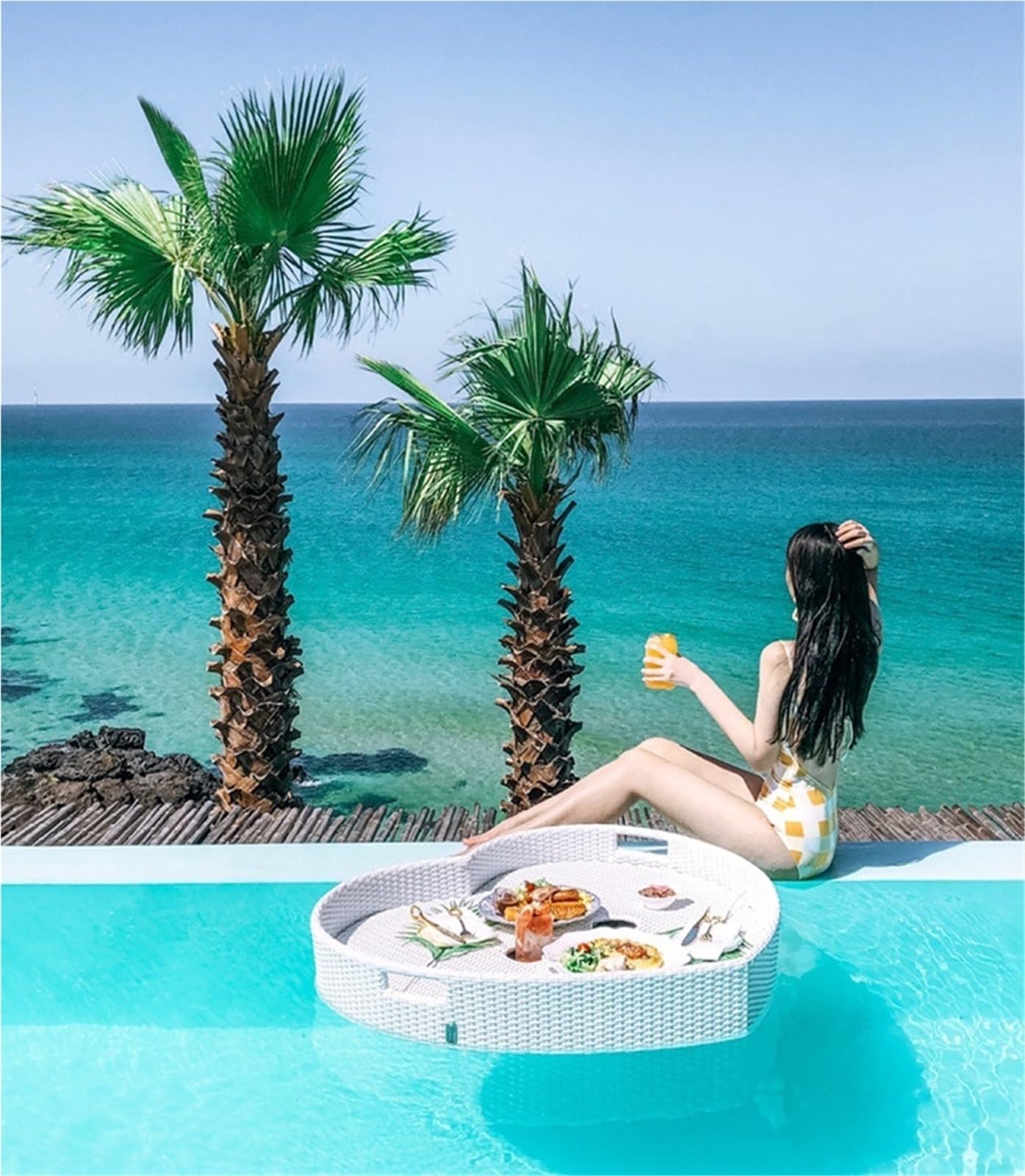 Grande vassoio galleggiante per piscina, a forma di cuore, in rattan, con piatto multifunzionale per cibo all'aperto, 60 cm, accessorio per giochi d'acqua a lunga durata (nero)