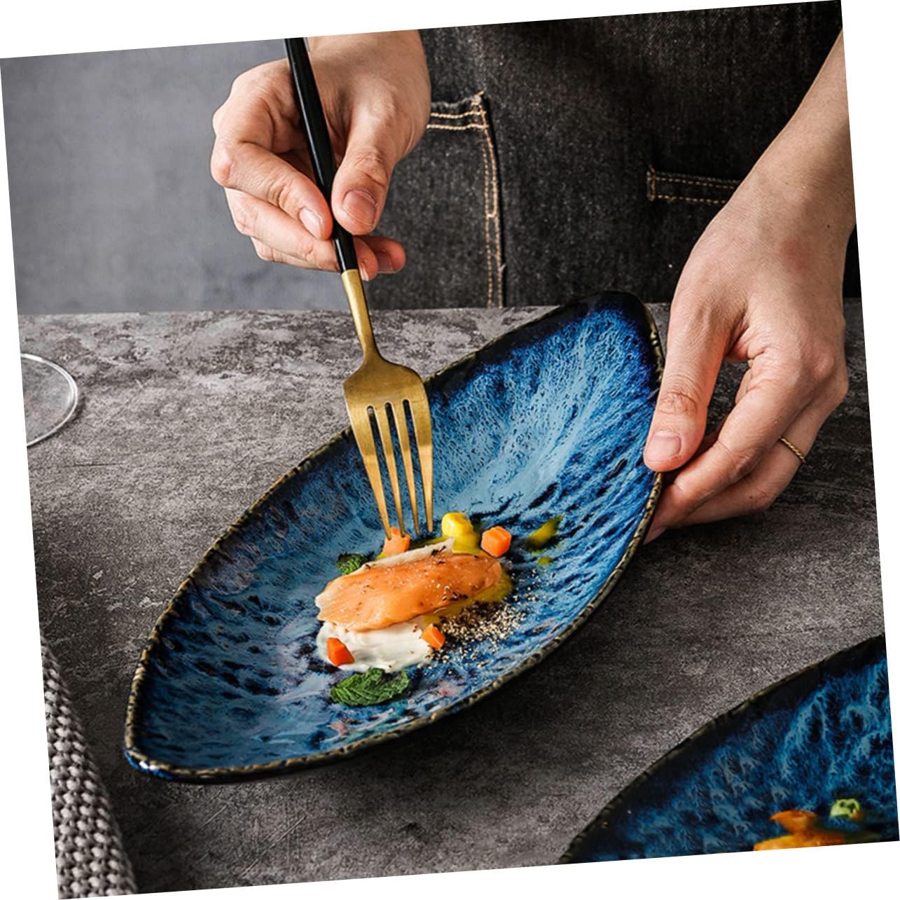 2pcs Willow Leaf Sushi Plate Porcelain Serving Tray Japanese Ceramic Plate Salad Plates Shell Biscuit Plate Food Serving Tray Japanese Plates Party Accessories Personality Ceramics