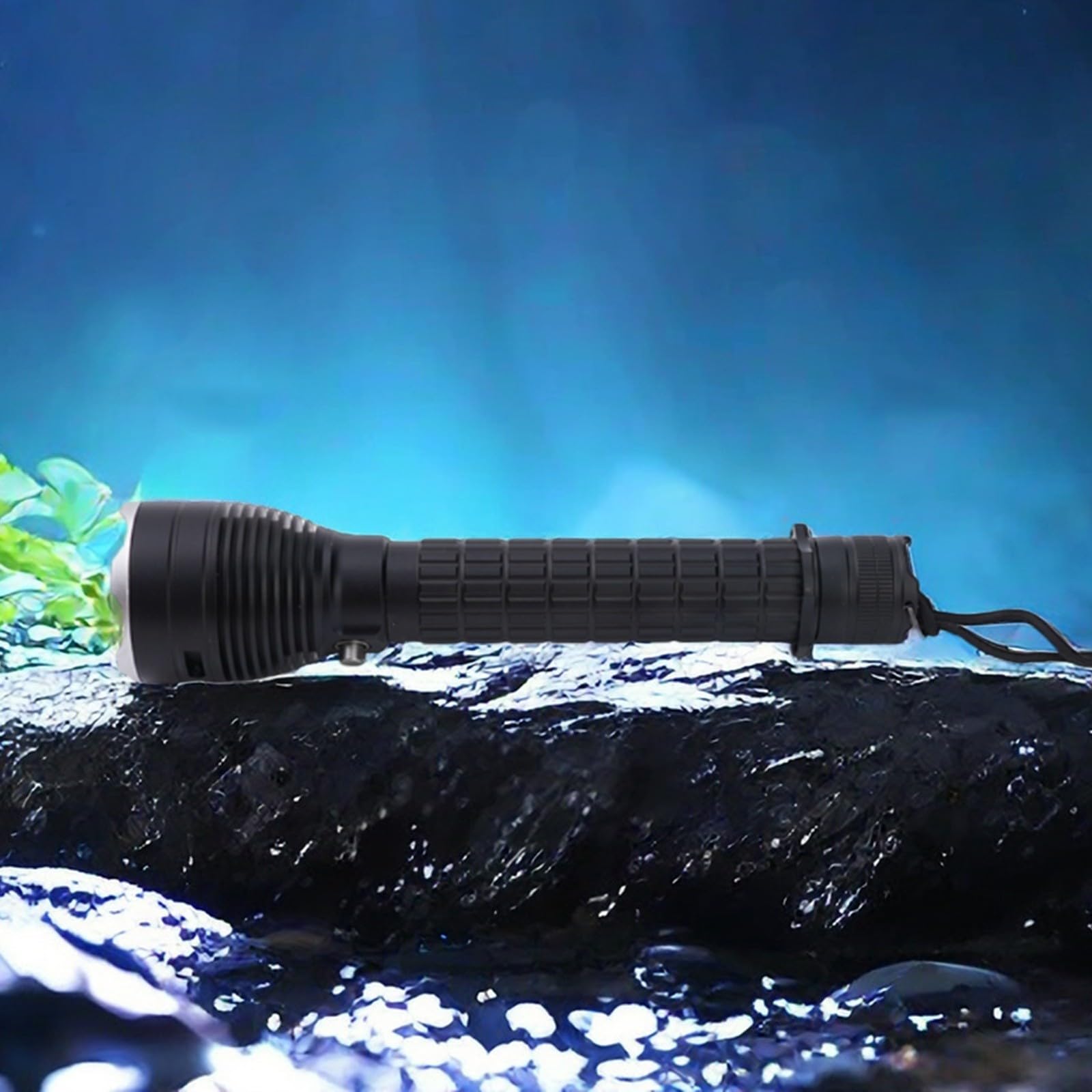 Torcia subacquea P70 LED, 4000 lumen, impermeabile, per attività all'aperto come immersioni e pesca (F)