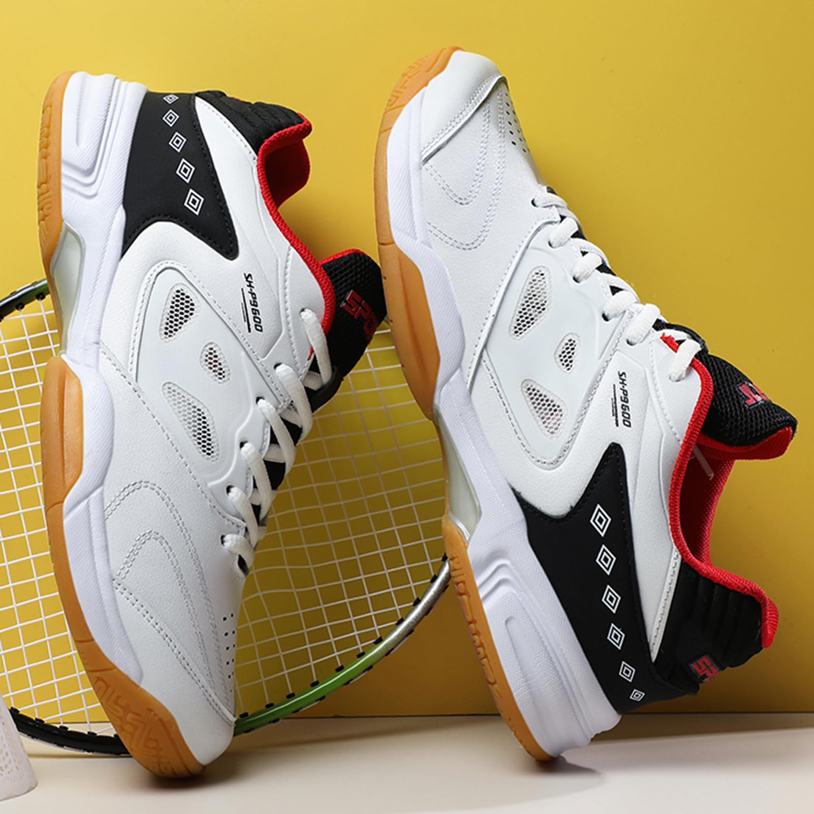 Chaussures de course Leichtkraft - Tennis de table/badminton semelle profilée caoutchouc