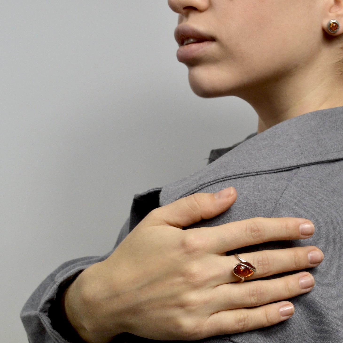 HolidayGiftShops Sterling Silver and Baltic Honey Amber Adjustable Ring Sunshine - Image 2