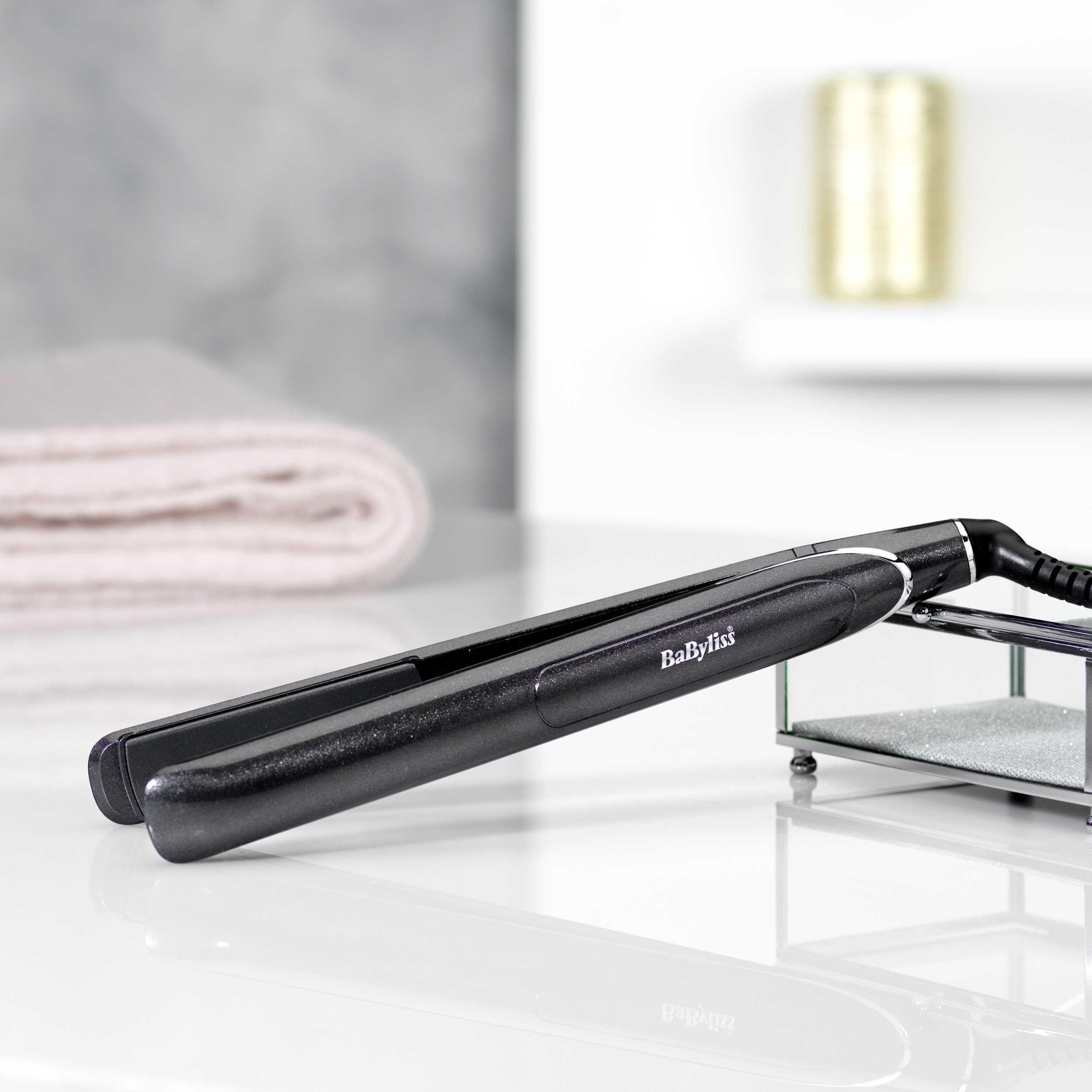 BaByliss Lisseur Platinum Diamond 235 avec technologie ionique haute-performance et plaques à revêtement Diamant-Céramique, 32.4 Cm