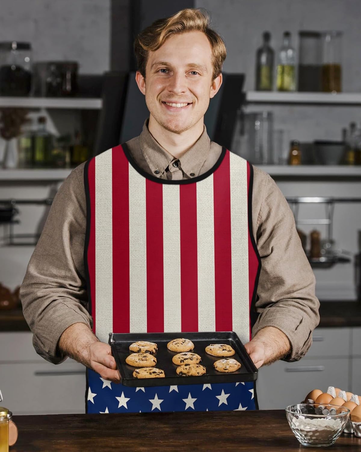Gold Black White Flag Cobbler Aprons with 2 Pockets for Women Men, Emergency Communication Equipment Flag