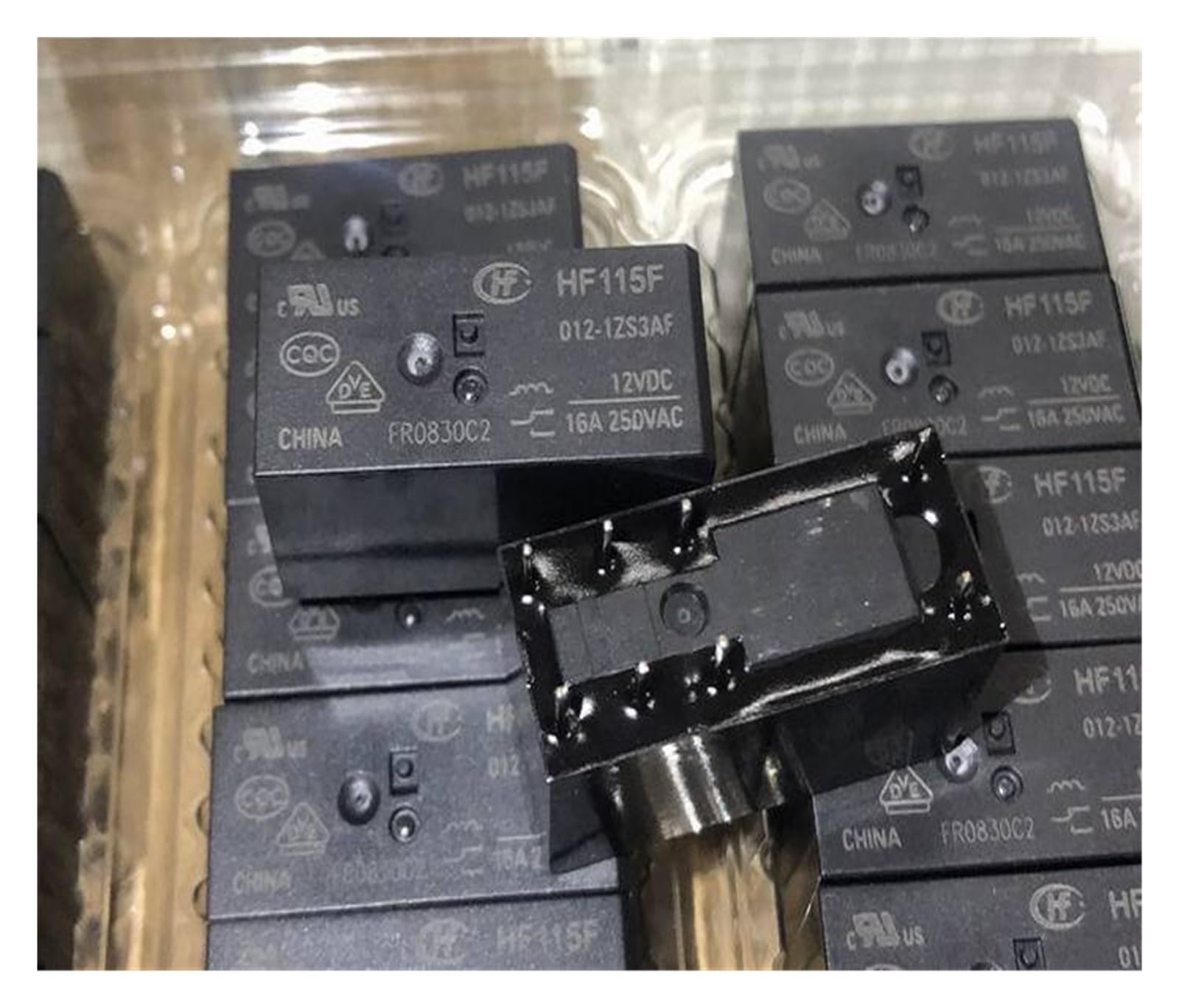 Relais 8 broches NISZA HF115F 012-1ZS3AF 115F-1C-8P-12V-16A d'origine