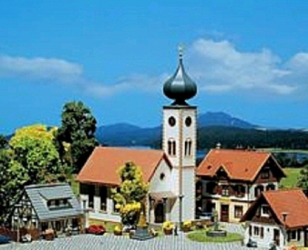 Faller 282777 Z Scale Village Set Model Kit - Church - Restaurants - 2 Houses