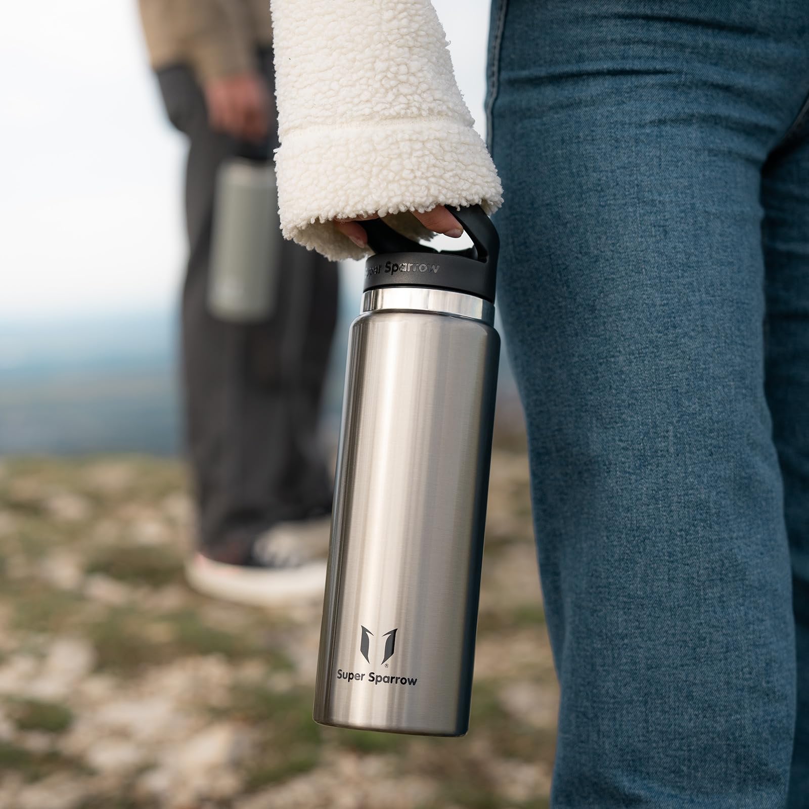 Super Sparrow Borraccia Termica - 500ml, 750ml, 1000ml, 1.2L, 1.5L- SwivelSip Inox Bottiglia - Senza BPA Borracce Termiche, Borraccia Ergonomica per Bambini, Sportiva, Bici, Campeggio, Palestra - 5