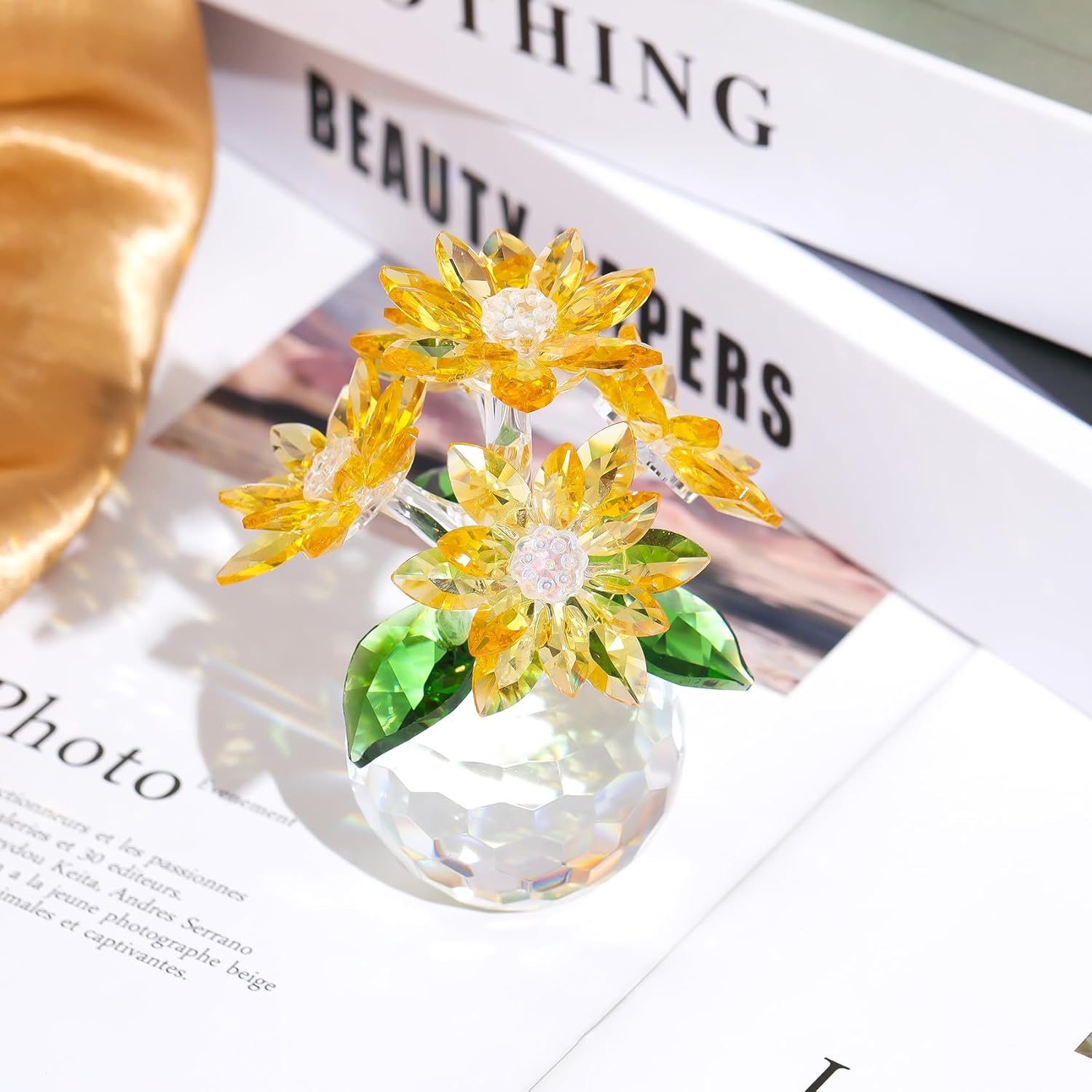 Ornalrist Crystal Yellow Daisy Flower Figurine, Glass Daisy Bouquet Floral Collectible Decor Birthday for Friend Women Mom