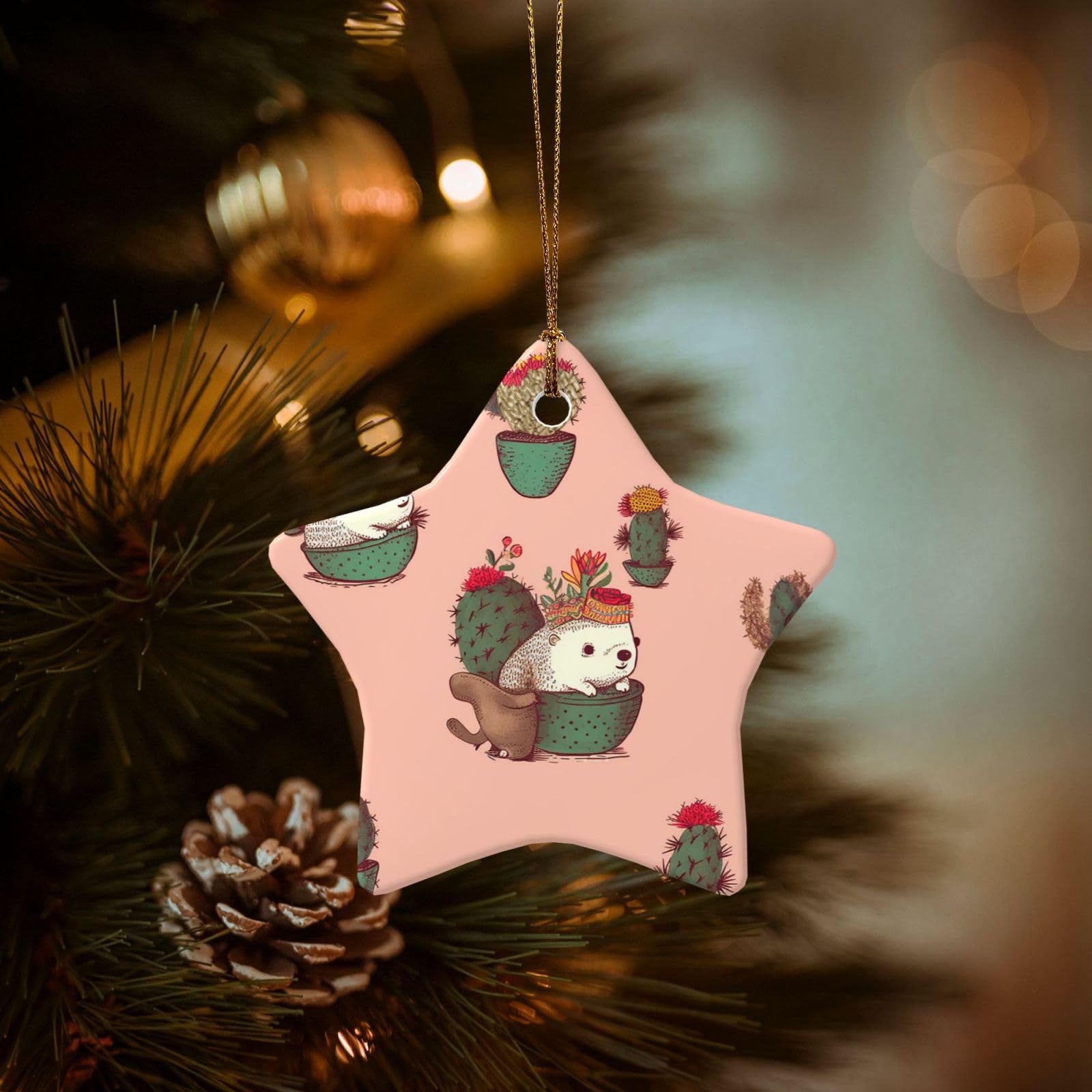 Christmas Tree Ornaments Ceramics Christmas Decorations Hedgehog and Cactus Ornaments with Gold Ribbon Porcelain Xmas Tree Crafts Star Shape Hanging Pendant for Christmas Tree Party Decor