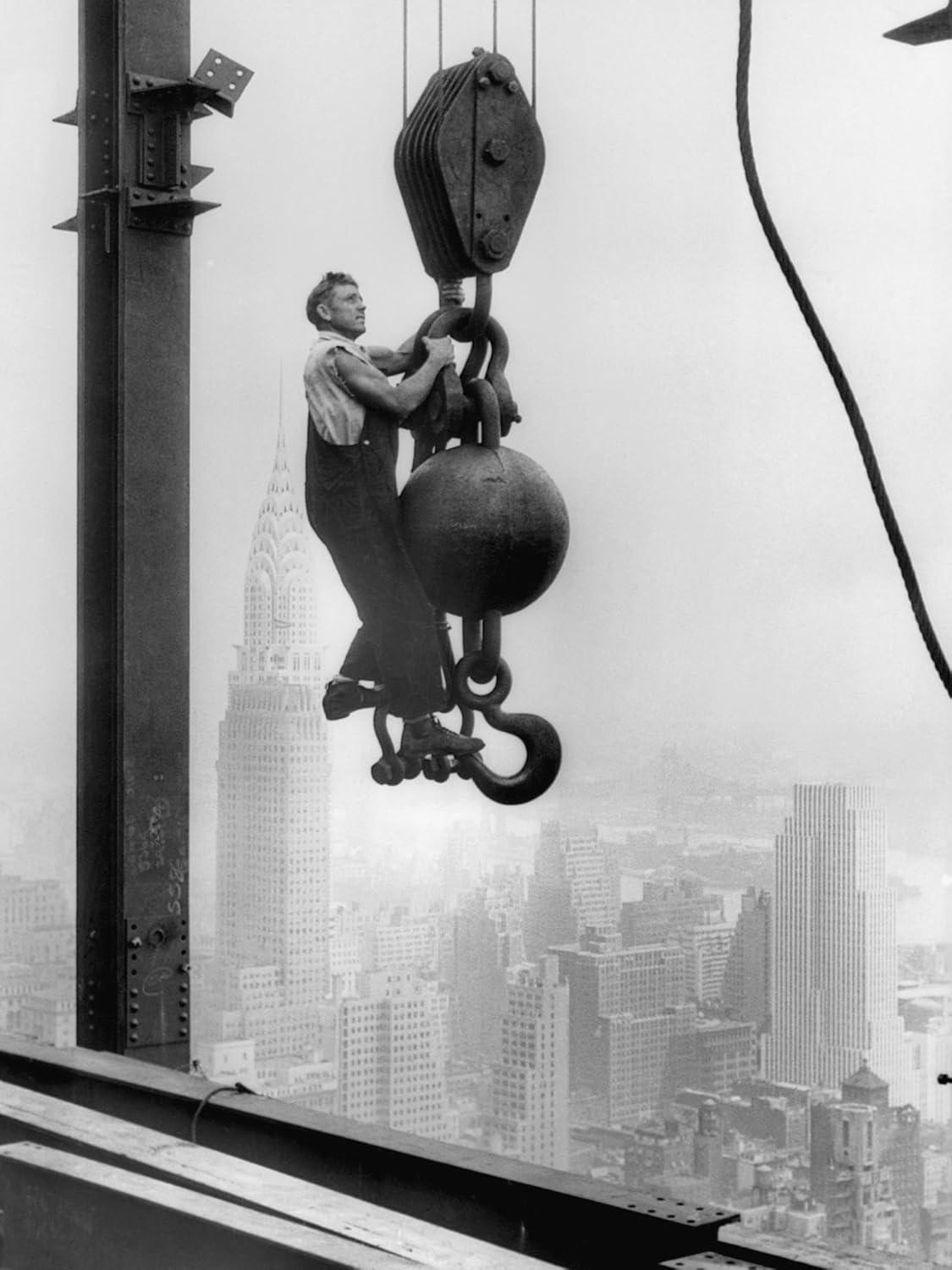ART.COM Wall Art Prints Construction Worker at Empire State Building, Places Decor, 12" x 16"