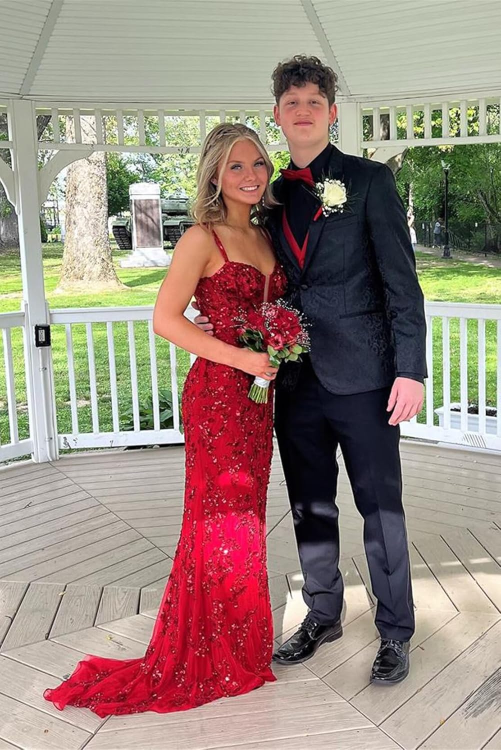Sparkly Sequin Mermaid Prom Dress 2025 with Slit for Women V Neck Lace Applique Tulle Formal Gowns