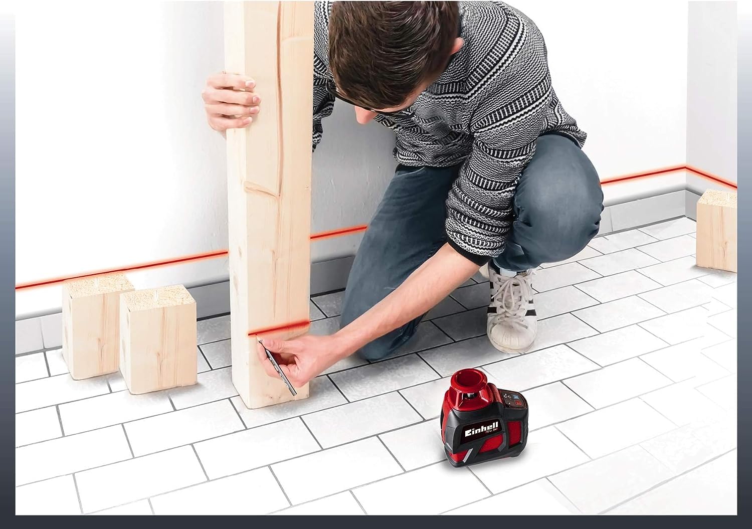 Einhell Laser 360° TE-LL 360 (laser a croce, linea laser orizzontale/verticale e orizzontale a 360°, autolivellante, incl. supporto a parete, borsa), nero