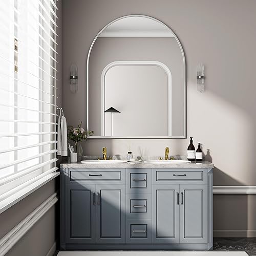Miniatura 19 de BEAUTYPEAK Espejo de Pared Montado, Espejo de Baño Arqueado de 26 pulgadas x 38 pulgadas, Espejo de Tocador de Pared Dorado con Marco de Metal