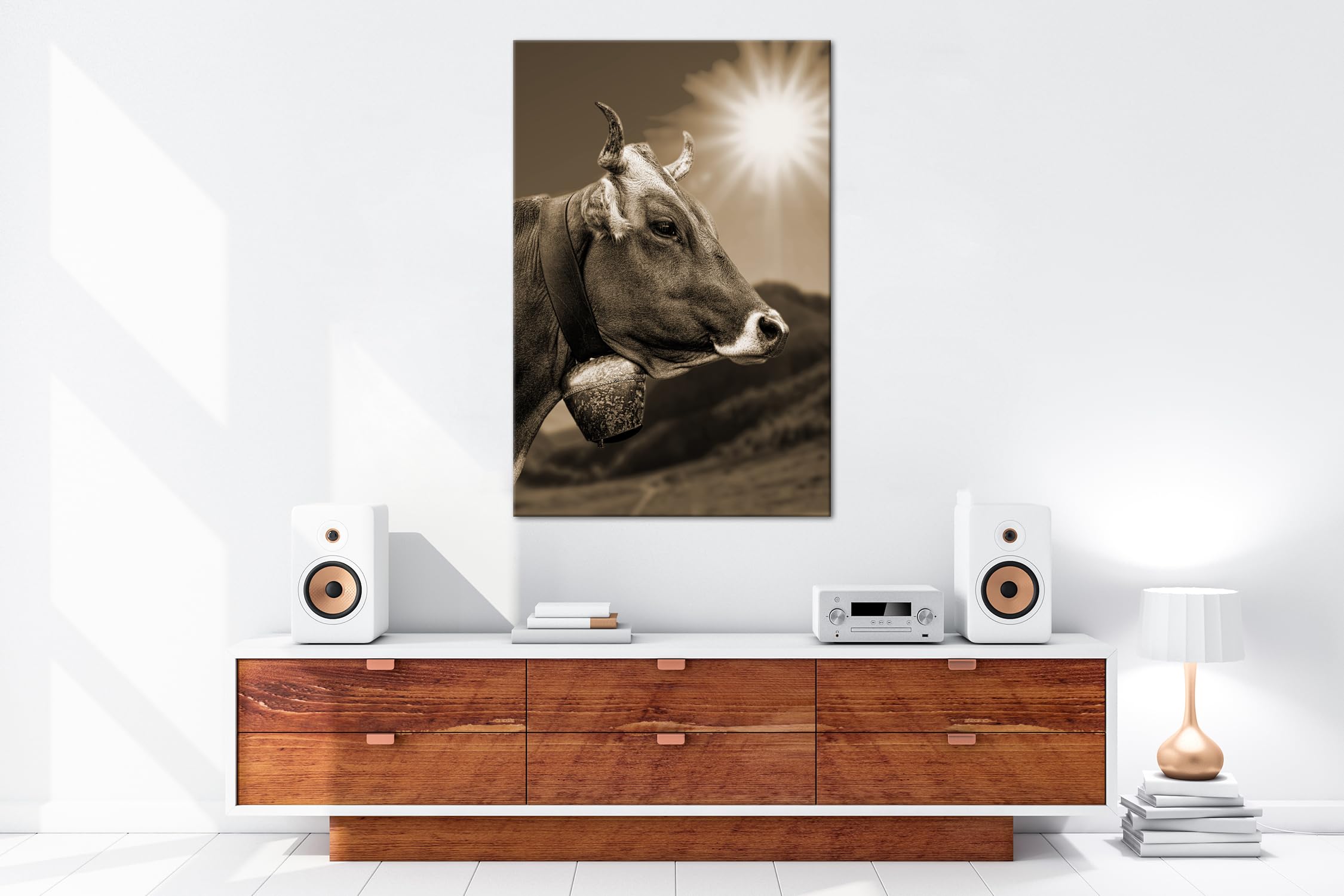 Elegante mucca alpina Formato: 120 x 80 Effetto: Seppia come tela, motivo già incorniciato su cornice in vero legno, stampa digitale di alta qualità con cornice, senza poster o manifesto