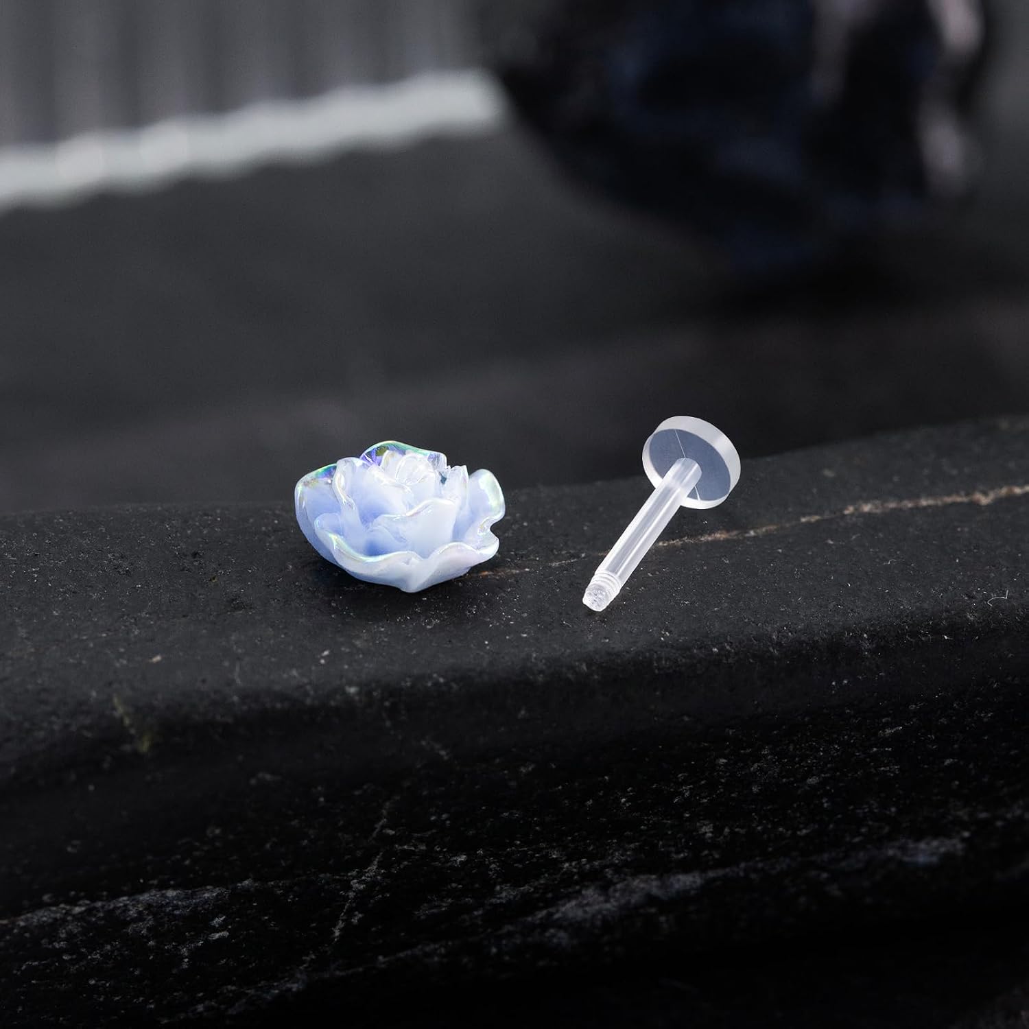 3Pcs Clear Nose Rings Bioflex Plastic Piercing Retainer, 16G Plastic Earrings for Surgery Work Tragus Daith Lobe Helix Rook Piercing Jewelry Cartilage Clear Earrings for Women Flat Back Studs Lip Rings 8mm