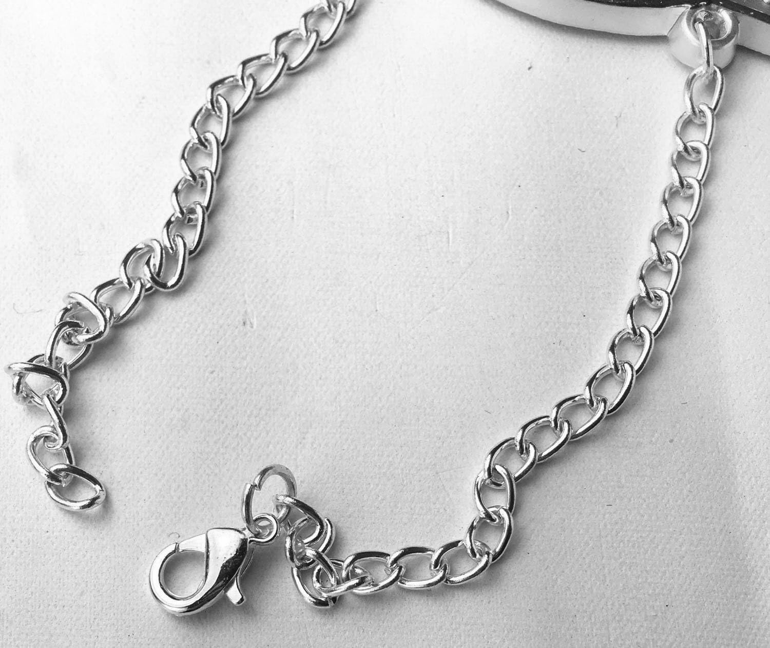 Deluxe Set of Liquor Tags for Bottles or Decanters, Silver Color, Set of 8 With Adjustable Chain Features (Bourbon, Brandy, Gin, Rum, Scotch, Tequila, Vodka, and Whiskey)