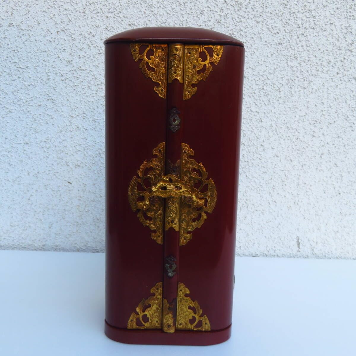 古美術仏像　厨子　美術骨董　アンティーク Amazon.co.jp: 仏教美術 朱塗 金塗 古い厨子 仏像 佛像 寺院 仏閣 仏壇