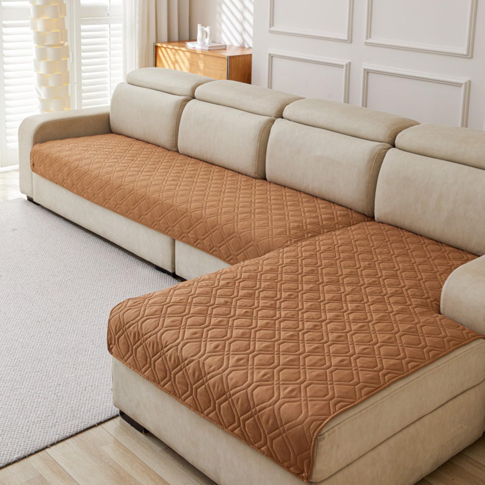 Housse de canapé lavable marron pour un salon en L accueillant