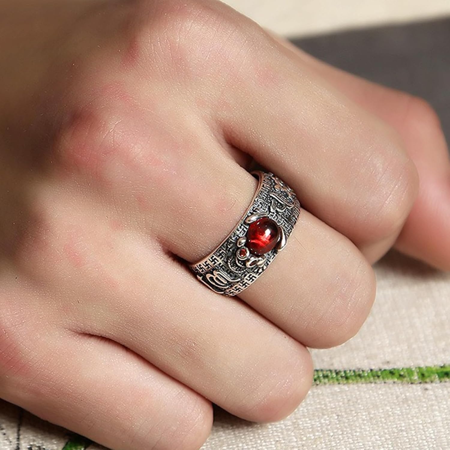 Feng Shui Ring, Golden Toad Ring, S925 Sterling Silver Engraved Relief Six-word Mantra Rings Protection Heart Sutra Amulet Wealth Lucky Love Jewelry, Adjustable Rings for Men Women
