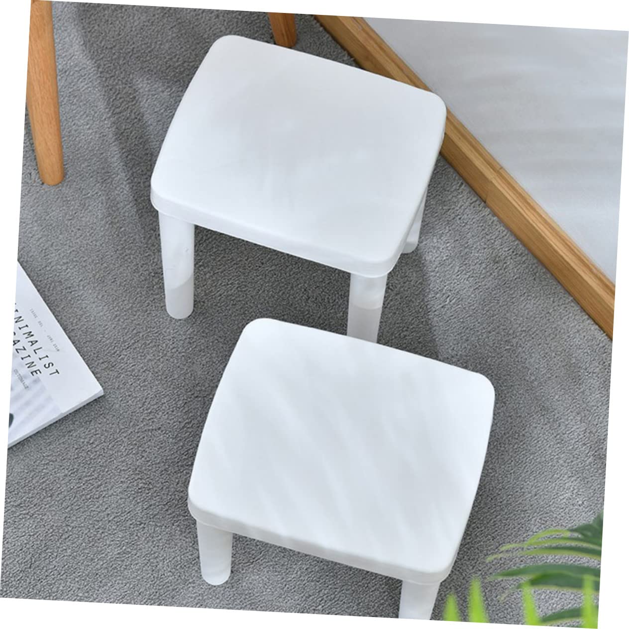 Sgabello per Bagno Bambini Antiscivolo in Plastica Bianco Struttura Triangolare Stabile per Ragazzo Ragazza in Bagno