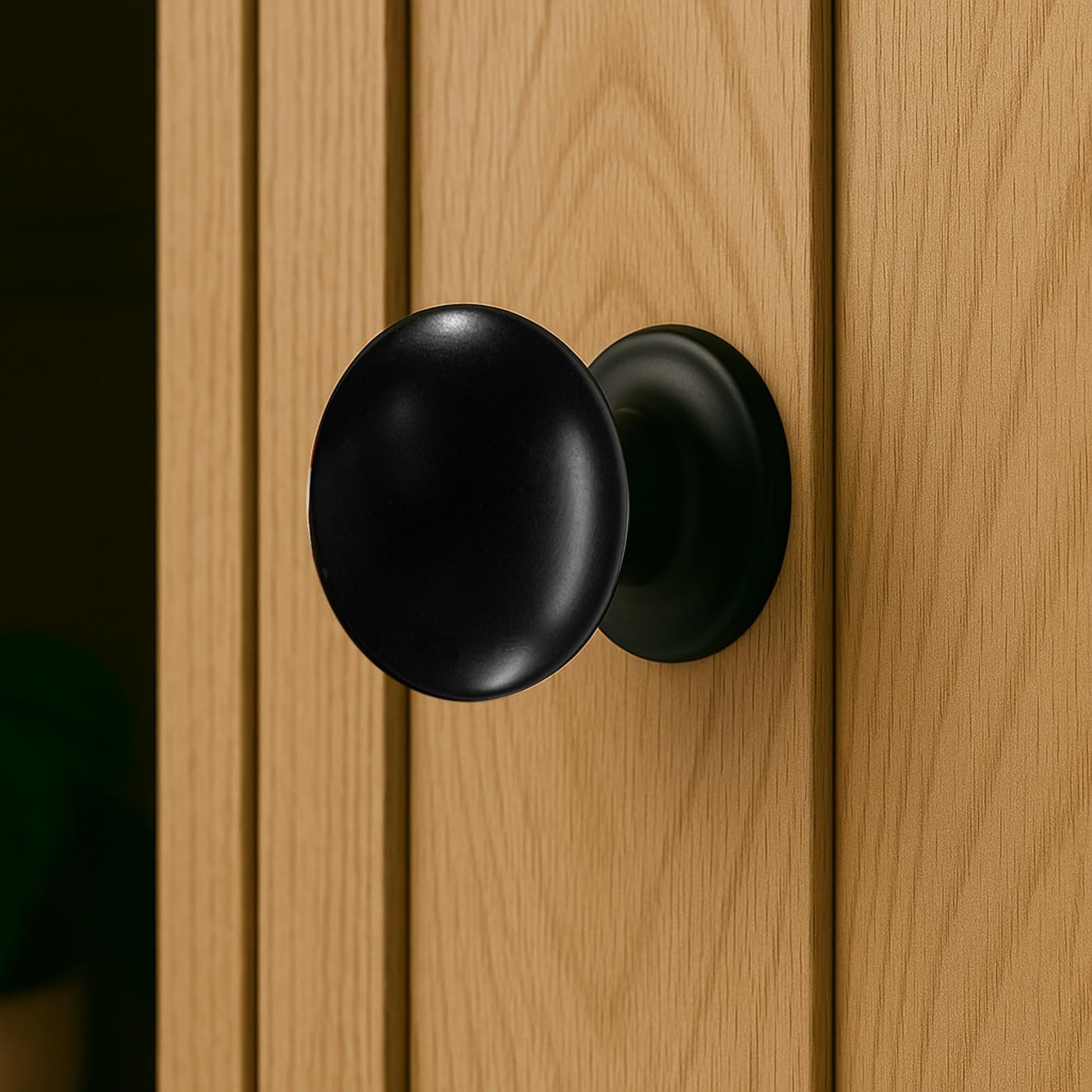 trust4care Round Black Backplate with Wide Base Closet Knobs