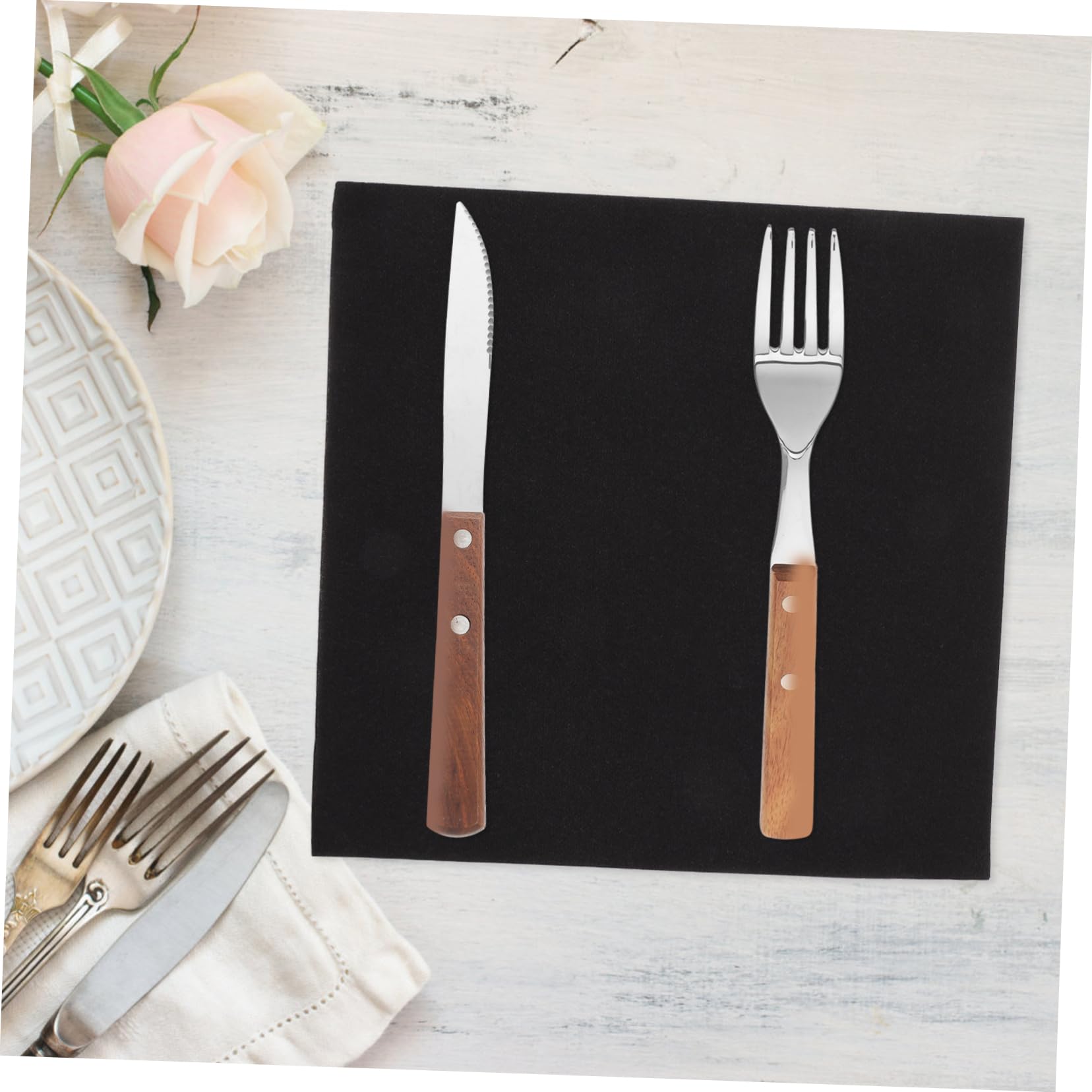 DECHOUS 50pièces Serviettes Papier Noires Jetables pour Mariage Événements Et Restaurants Serviettes Épaisses Et Élégantes