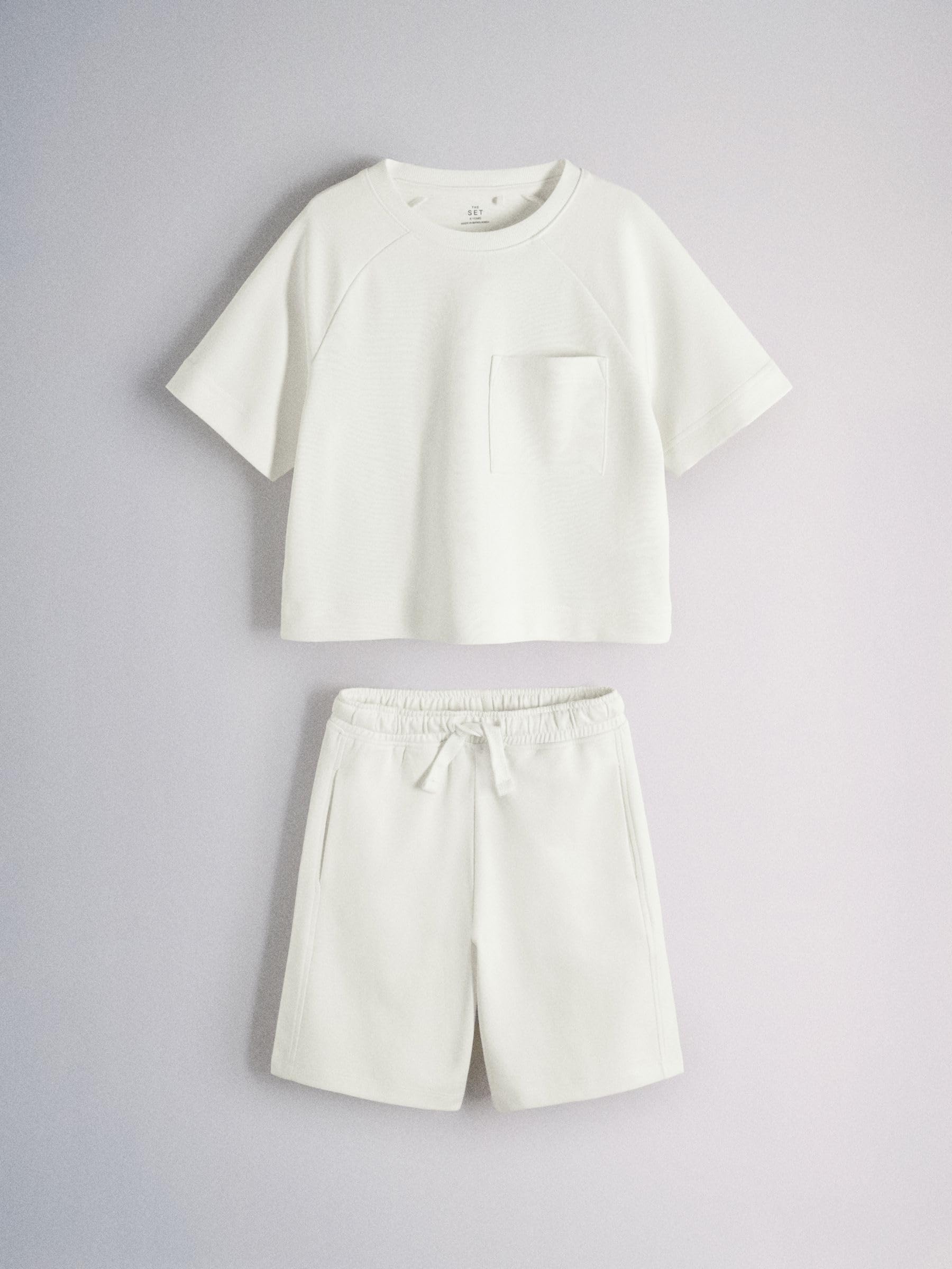 THE SET Garçon Ensemble t-shirt à manches courtes et short en jersey Interlock, lot de 2