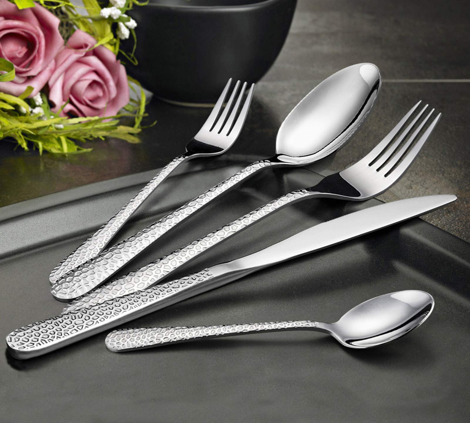TEAMFAR Juego de cubertería de 60 piezas, acero inoxidable, para 12 personas, mango de martillo, tenedor, cuchara, pulido brillante y apto para lavavajillas