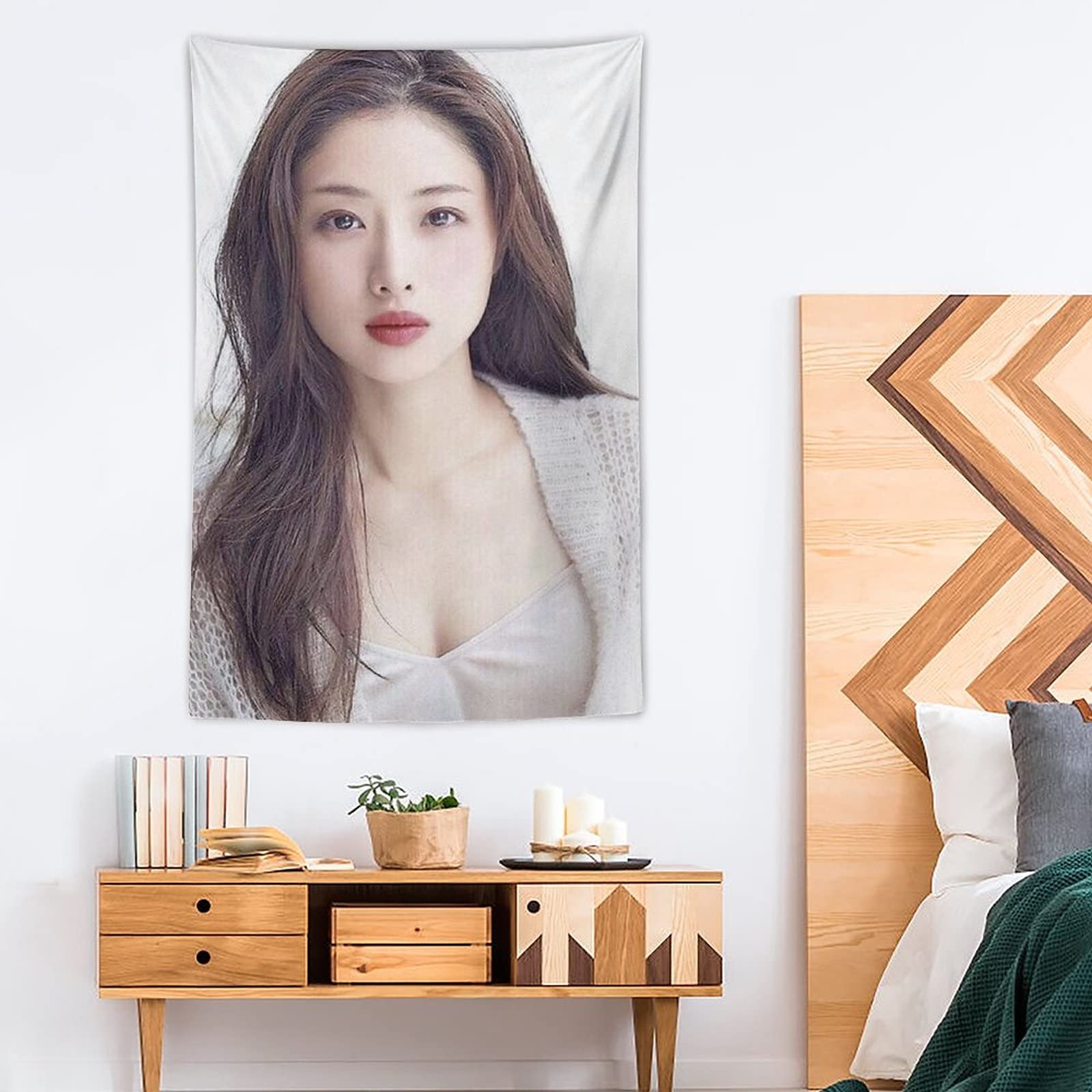 Amazon.co.jp: 石原さとみ タペストリー ポスター 壁飾り 背景布