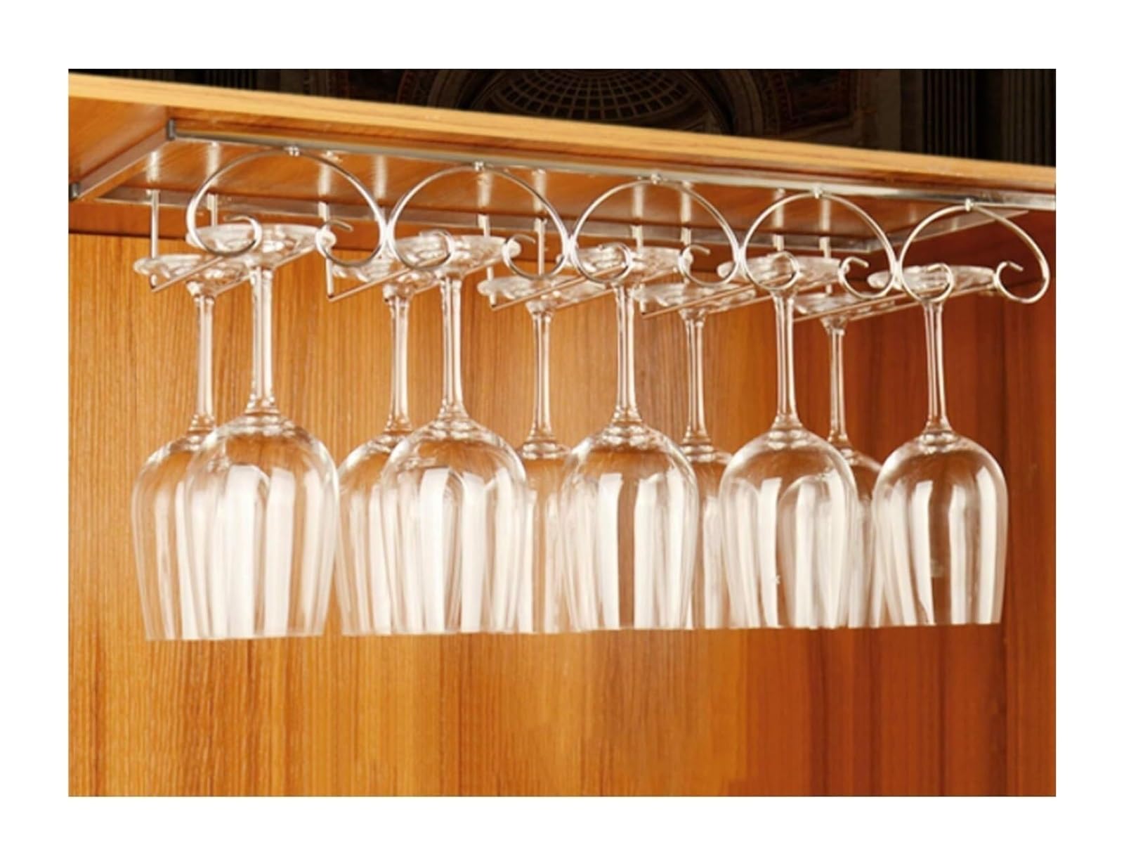 Support à verres à vin suspendu pour sublimer vos soirées à la maison