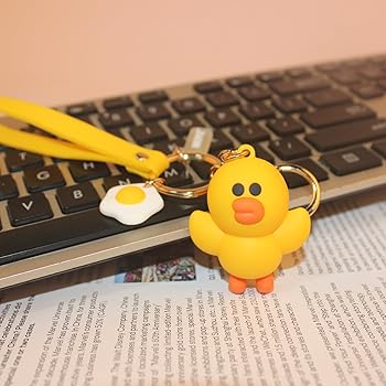 イエローキャラクターキーホルダー2個セット Amazon.co.jp: SquarezhenBo イエローピーリングバナナキー