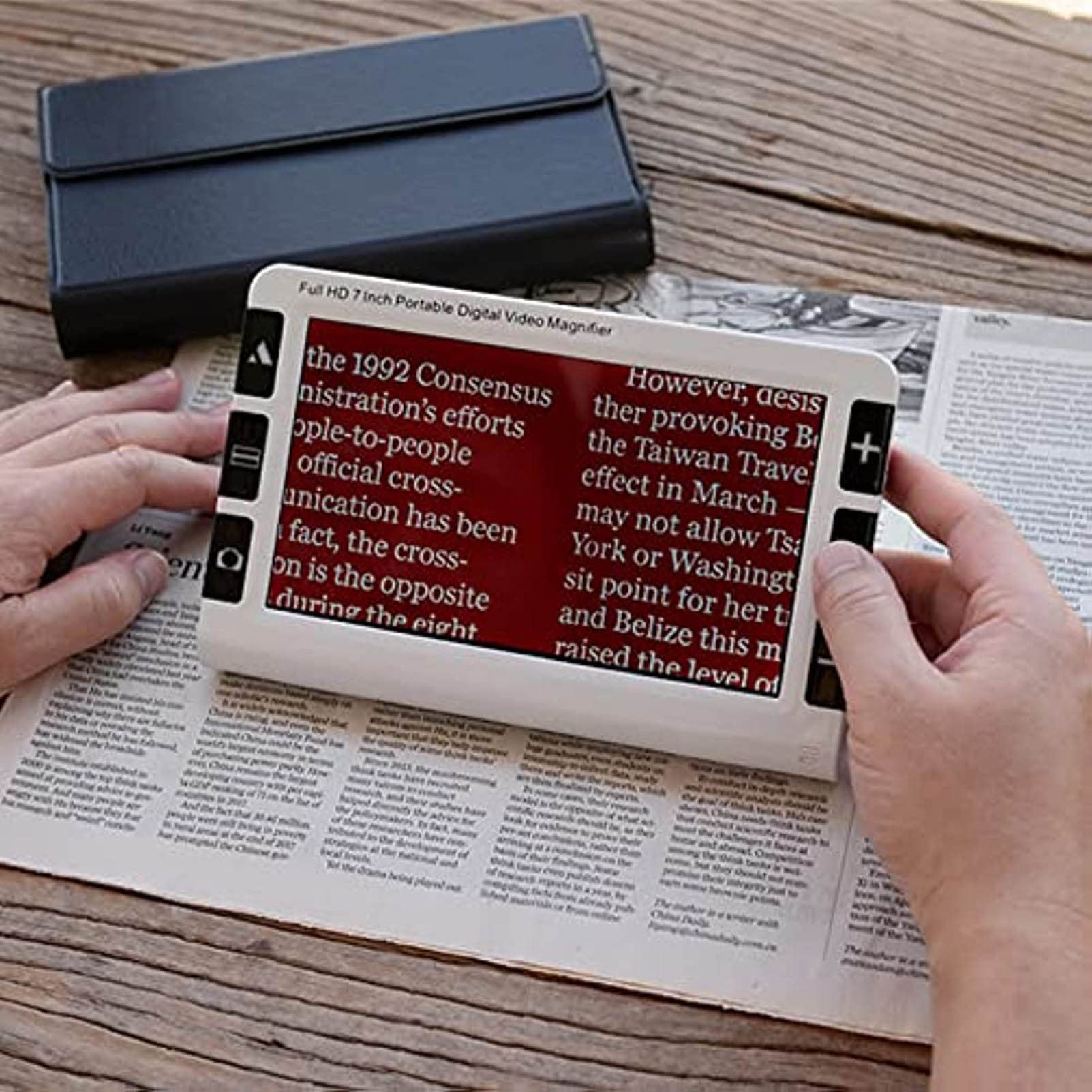 7 Inch Portable Video Digital Magnifier, 2-32X Handheld Electronic Reading Aids W/Double Camera View Far and Near Function, 5 Million Photos 4G Capacity Memory, for Visually Impaired