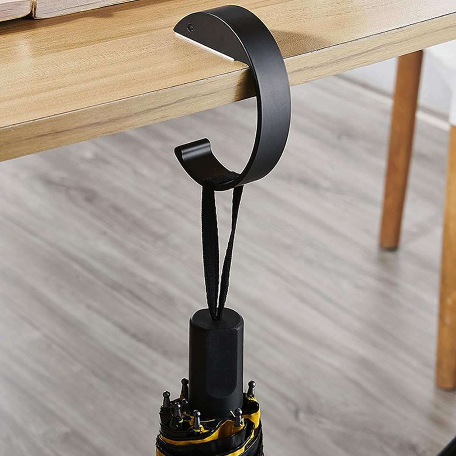 MAQUITA 4 Handtaschenhaken Für Tisch – C-förmig, Faltbar, Aus Aluminiumlegierung