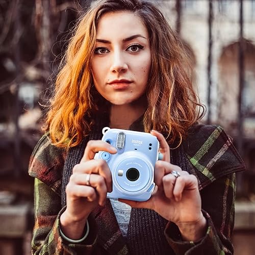 Miniatura 8 de Rieibi Mini 11 - Funda protectora transparente para cámara instantánea Fujifilm Instax Mini 11 - Funda de policarbonato duro de cristal con correa