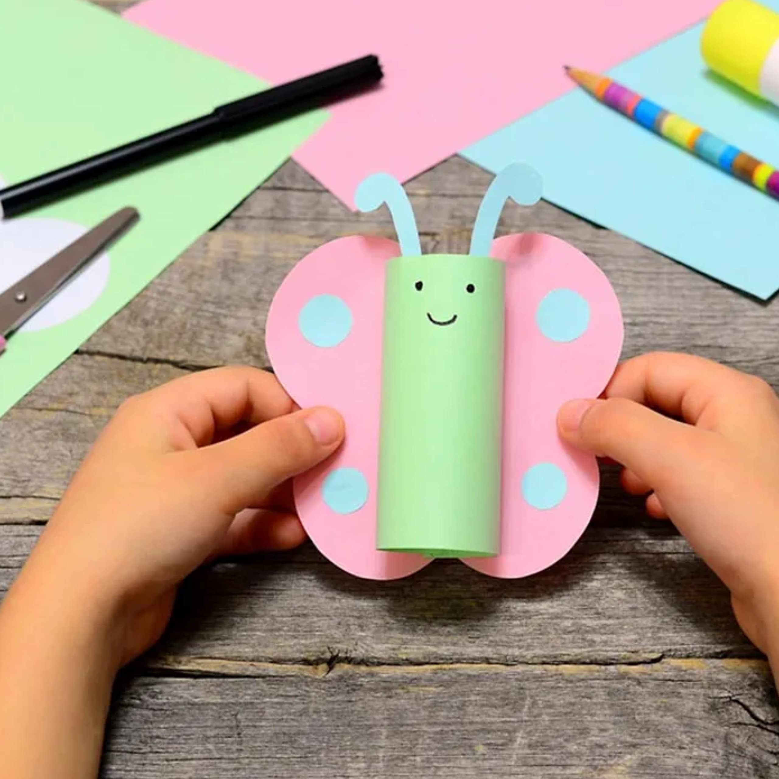 ESCAPER Paquete combinado de papel de color tamaño A4, 500 hojas de papel de color para impresión, manualidades y proyectos, 125 hojas cada una en rosa, menta, limón y aguamarina