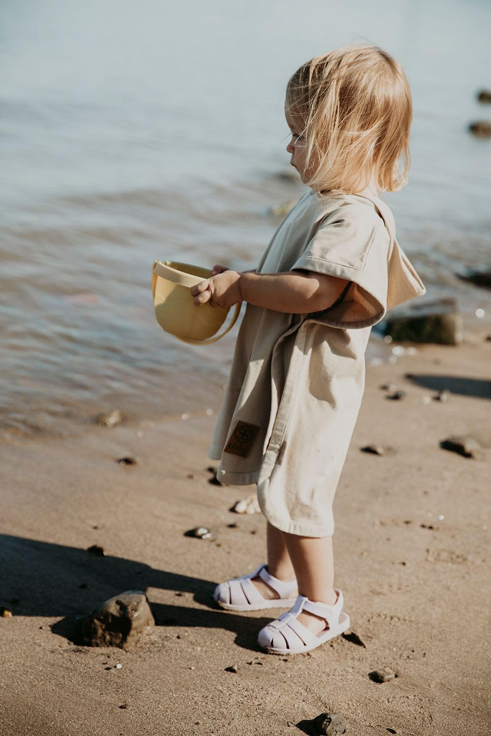 Cloby Badeponcho mit Kapuze mit UV-Schutz (UPF 50+) - Sandy Beach beige