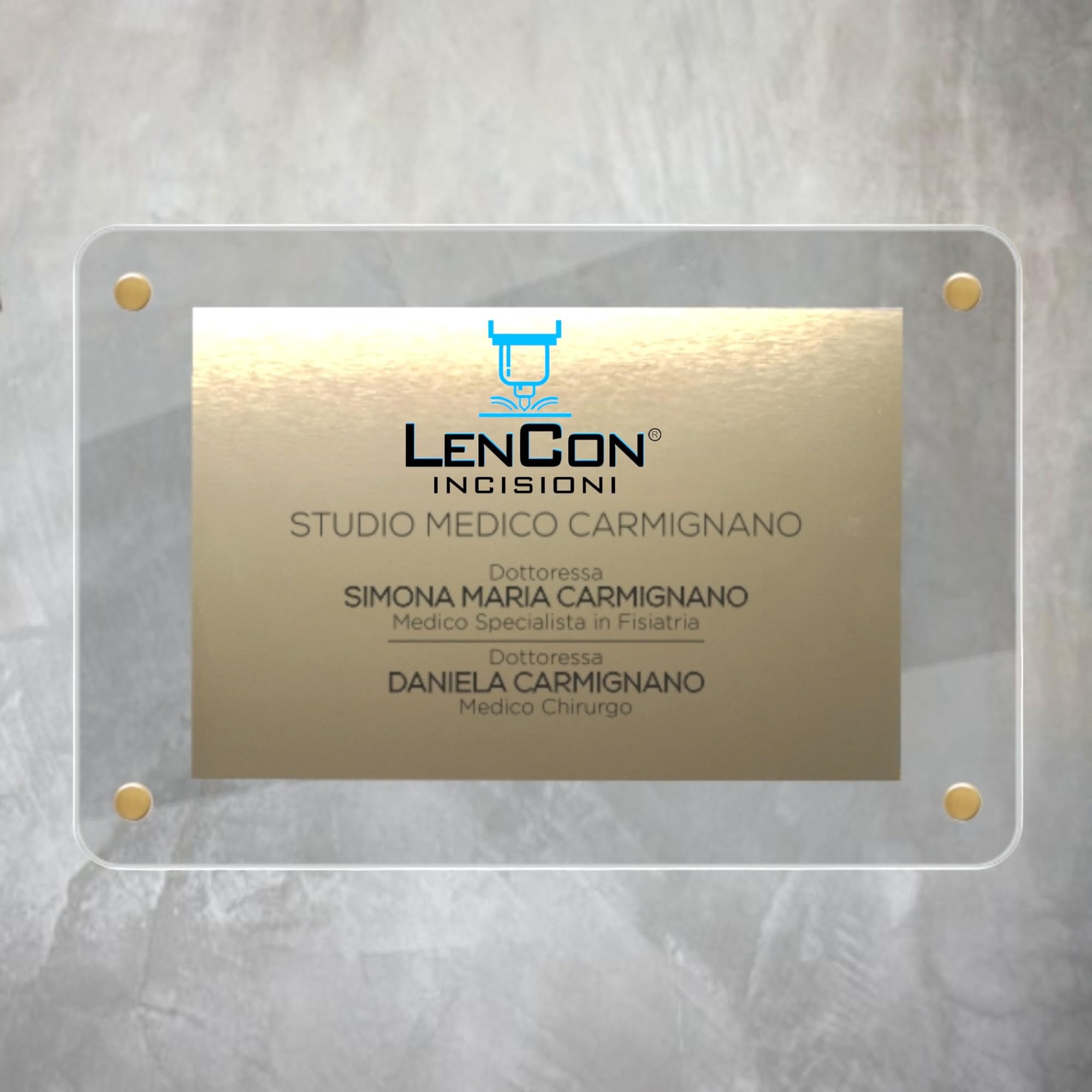 Targa Insegna Professionale Personalizzata per Azienda, Studio Medico, B&B, Acrilico Trasparente 5mm e Alluminio Effetto Oro, Montaggio con Kit Distanziali