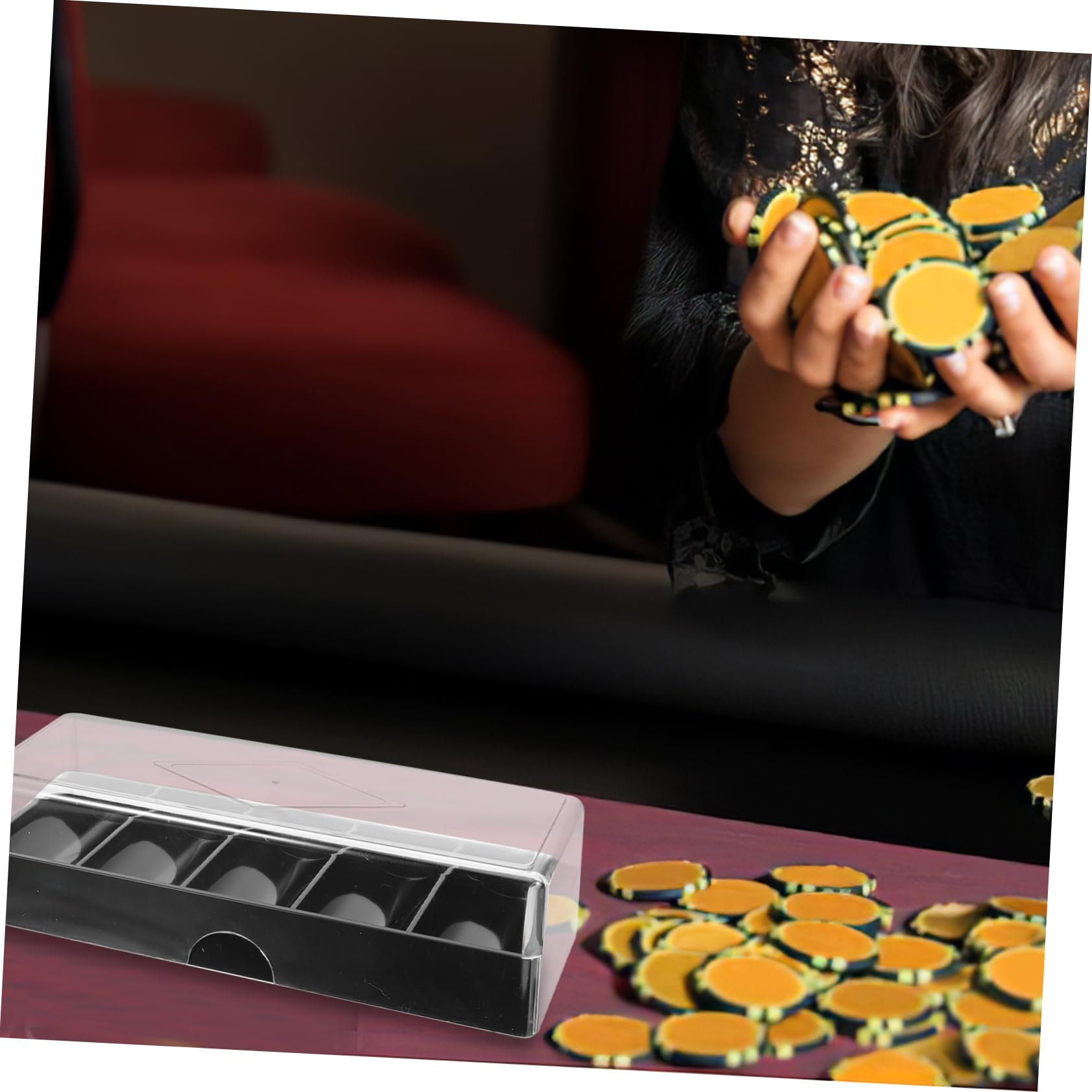 BESPORTBLE Acrylic Poker Chip Box Portable Storage Case for Chips Transparent Design Organizes and Safeguards for Game Night and Tidy Tables