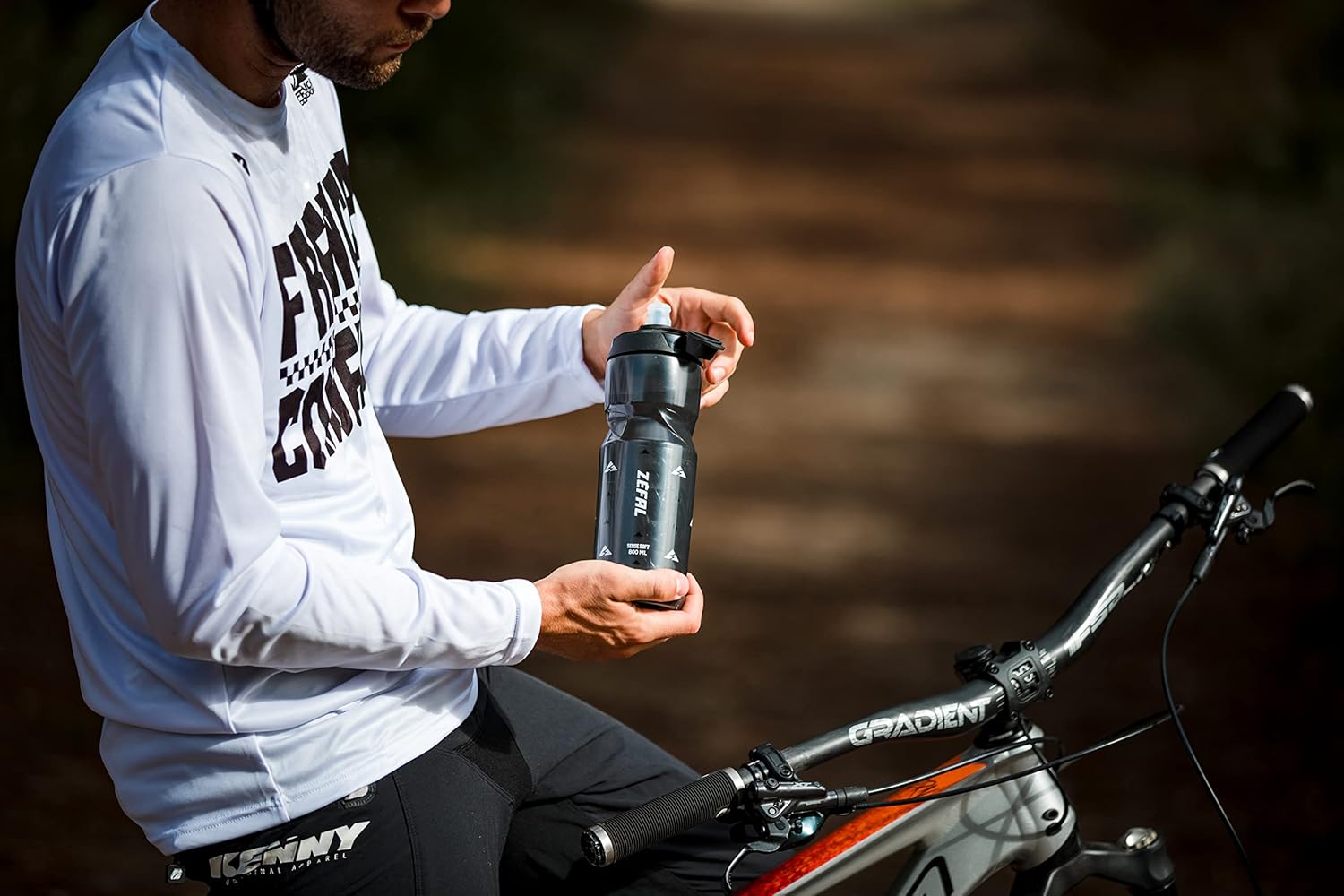 ZEFAL Sense Soft 80 No-Mud Water Bottle, Translucent, 800ml