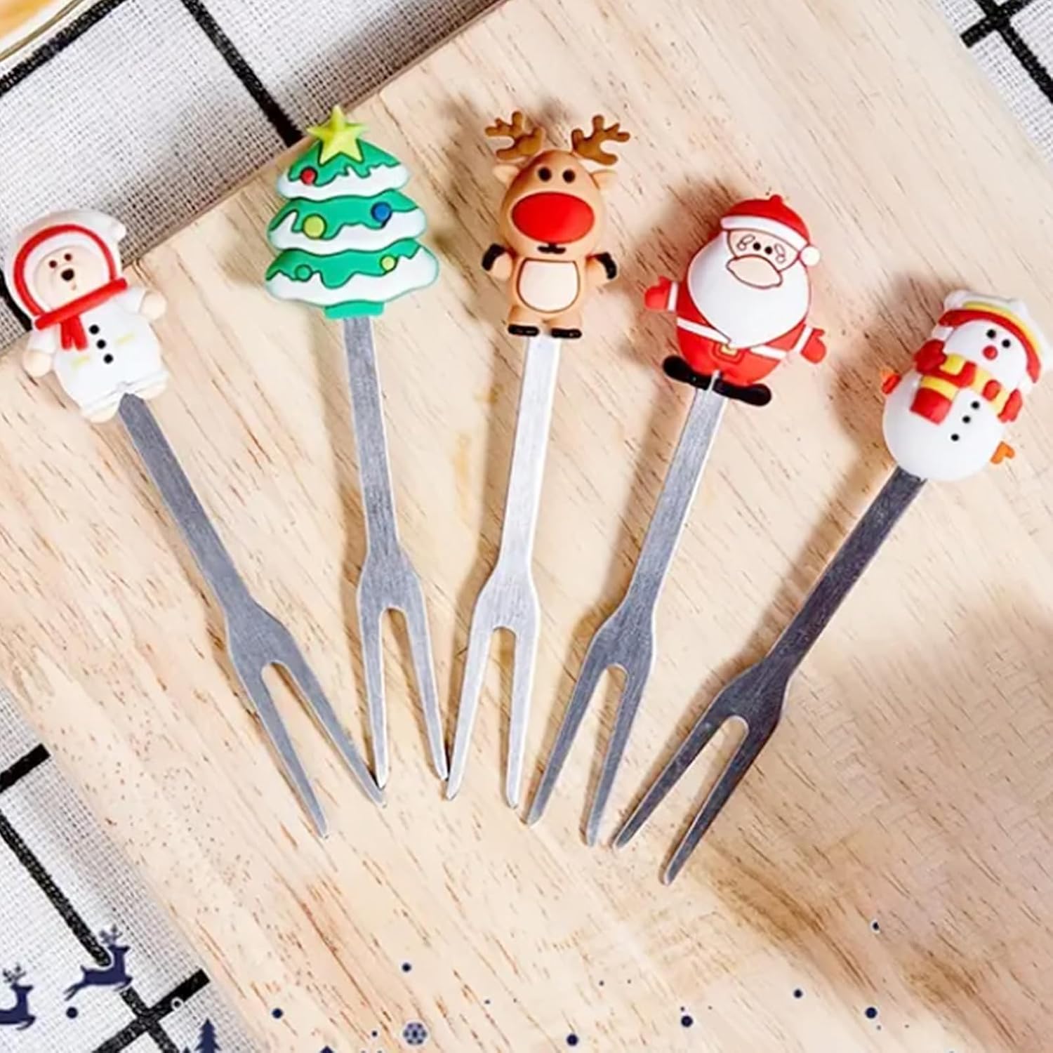 10PCS Christmas Kids Fruit Forks, Reusable Stainless Steel Snack Picks with Santa, Reindeer, Snowman & Christmas Tree Toppers, Cute Dessert Forks for Fruit, Cheese, Lunch Boxes and Everyday Kids Meals