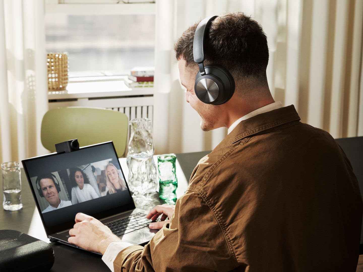 Amazon.co.jp: Bang & Olufsen バングアンドオルフセン