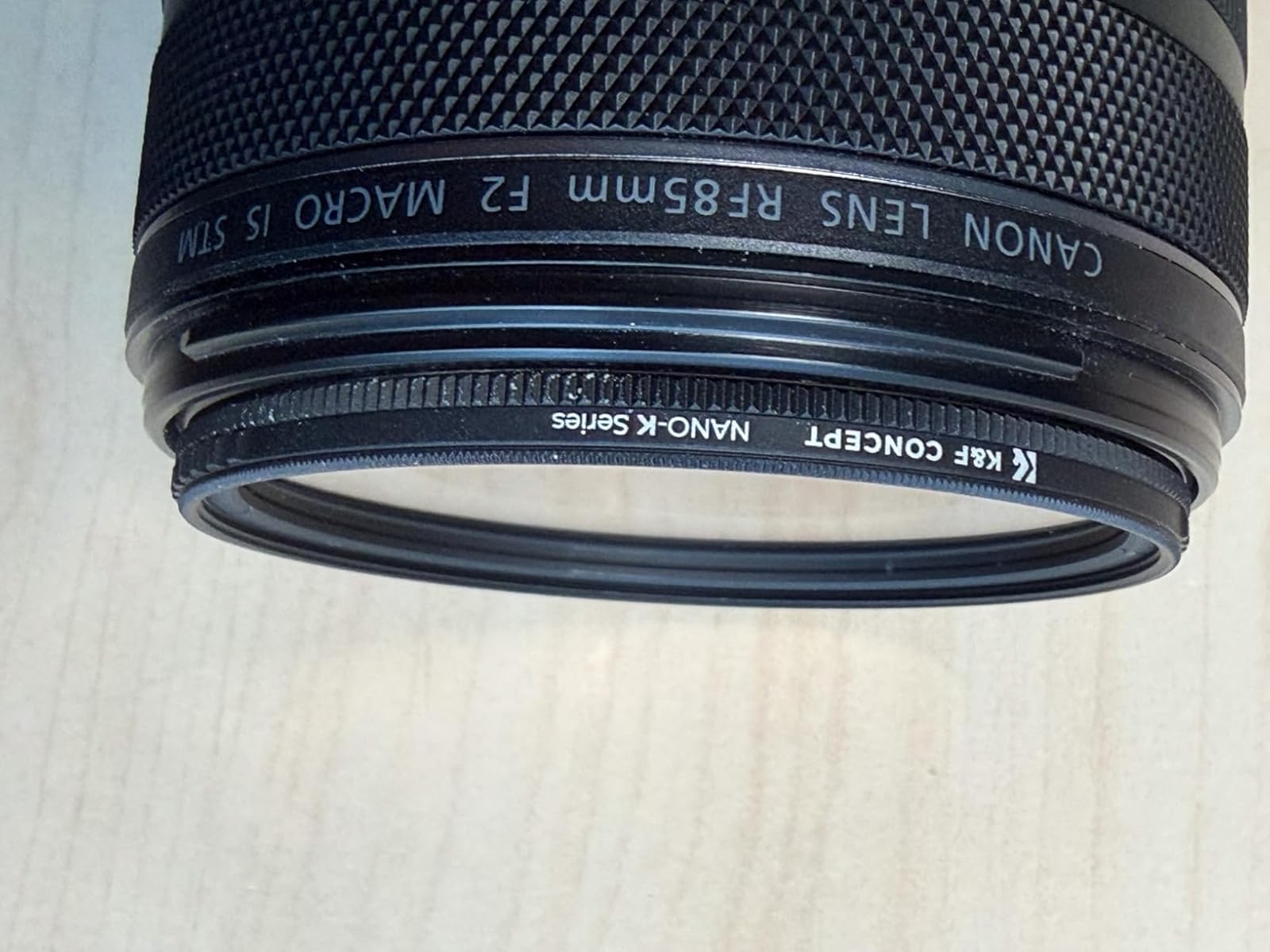 Extraordinary filter, especially for photography of objects with background lights...?