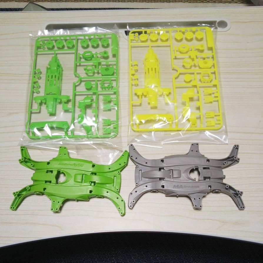 【kazmi】ミニ四駆 MAシャーシ 12個 イエローグリーン Amazon.co.jp: ミニ四駆 MAシャーシ イエローグリーン 2セット