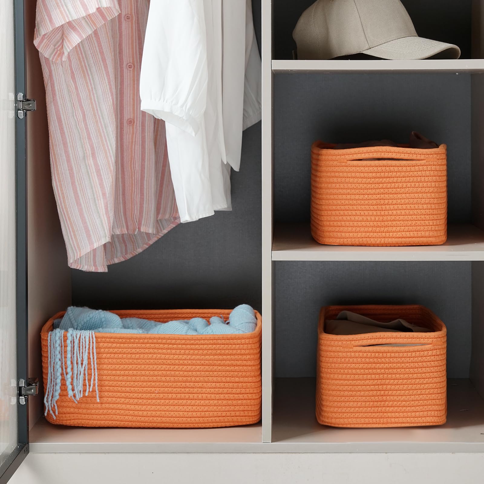 Lot de 3 petits paniers de rangement pour l'organisation – Panier à jouets tissé – Paniers en corde pour cadeaux vides – Bacs de rangement de placard avec poignées – Boîte décorative cube – 30