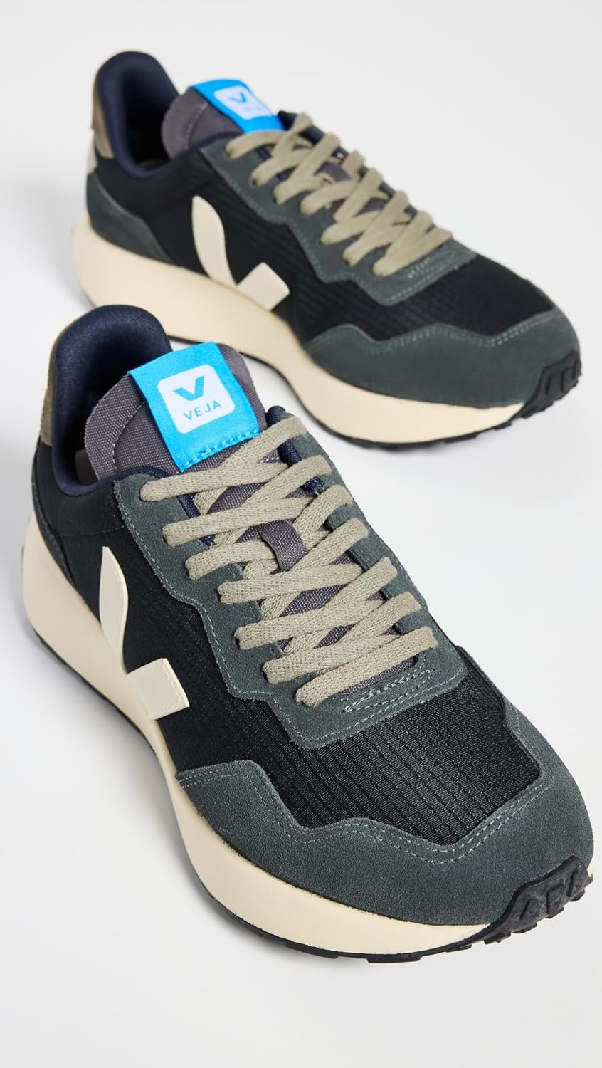 Veja Men's Paulistana Sneakers - Image 4