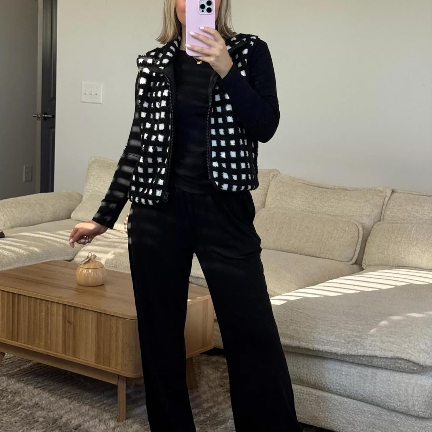 Fleece Vest Women Sleeveless High Neck Fuzzy Sherpa Vest Full Zip Oversized Outwear Gilet Trendy Jacket with Pockets - Image 6