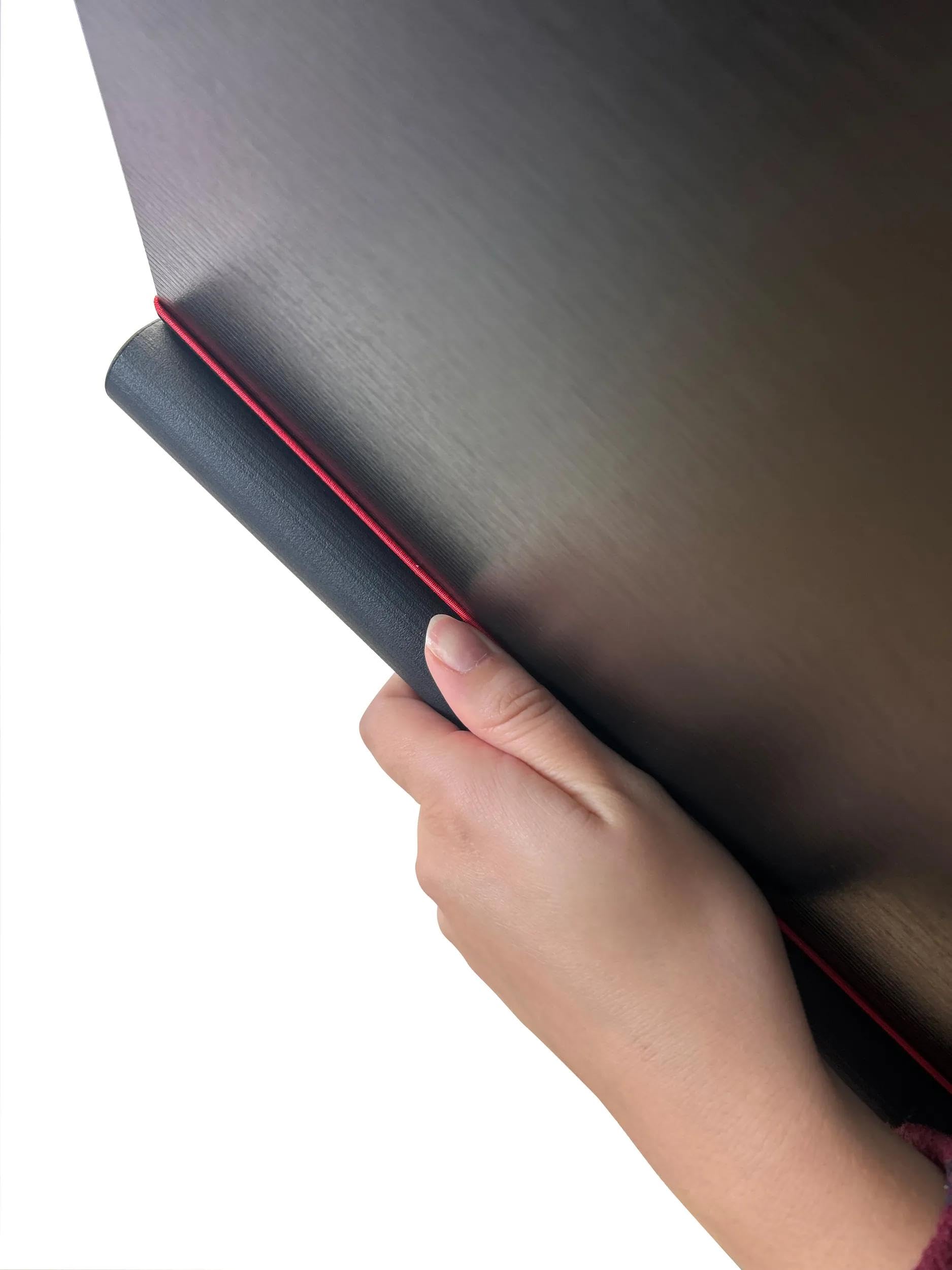 FALKEN Chormappe Gloria DIN A4 ergonomischer Griff extrem leicht | Made in Germany Ringmechanik 4 Haltegummis 2 Sichttaschen innen Notenmappe aus hochwertiger Pappe mit eleganter Prägung